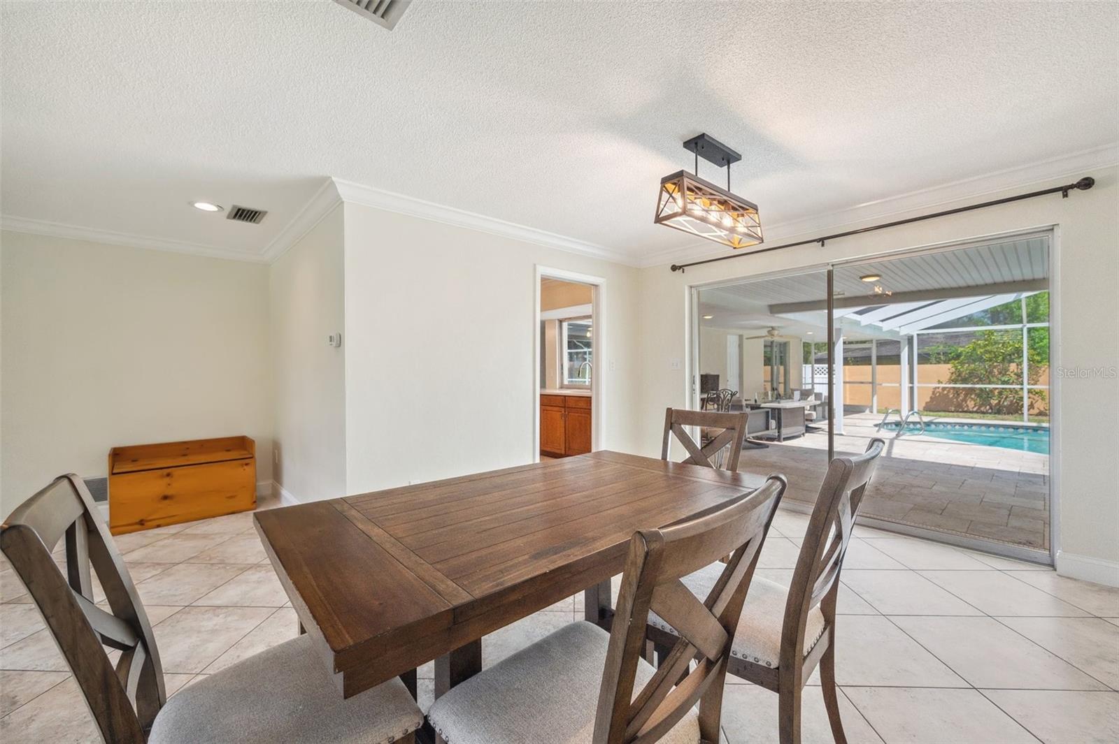 2216 EL DE ORO DR, CLEARWATER, FL, 33764