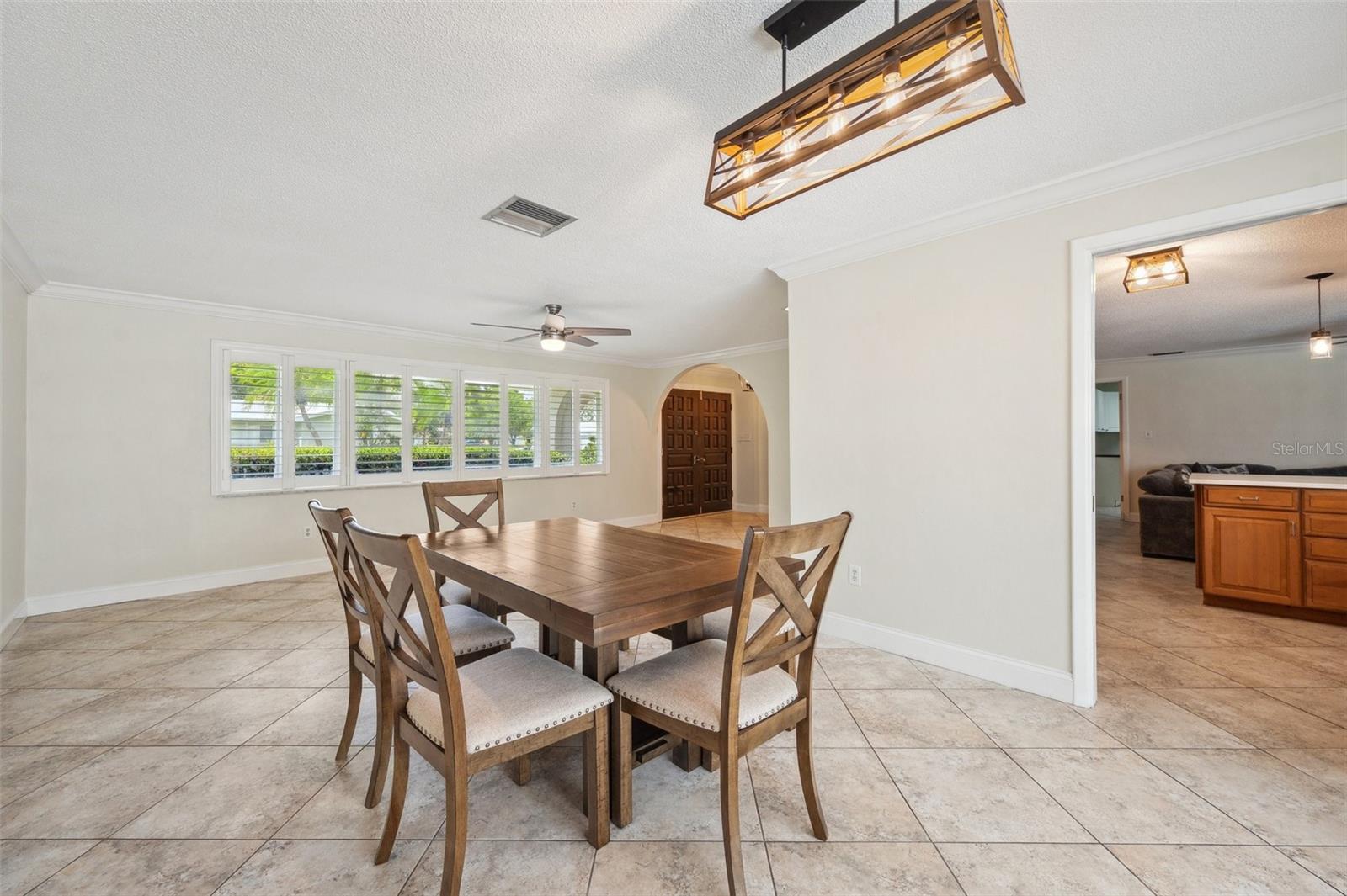 2216 EL DE ORO DR, CLEARWATER, FL, 33764