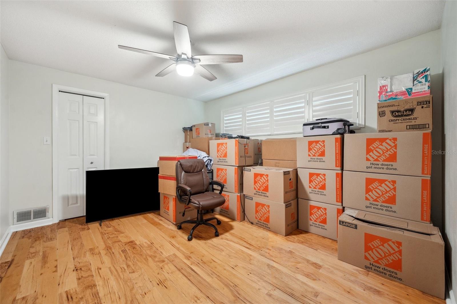 2216 EL DE ORO DR, CLEARWATER, FL, 33764