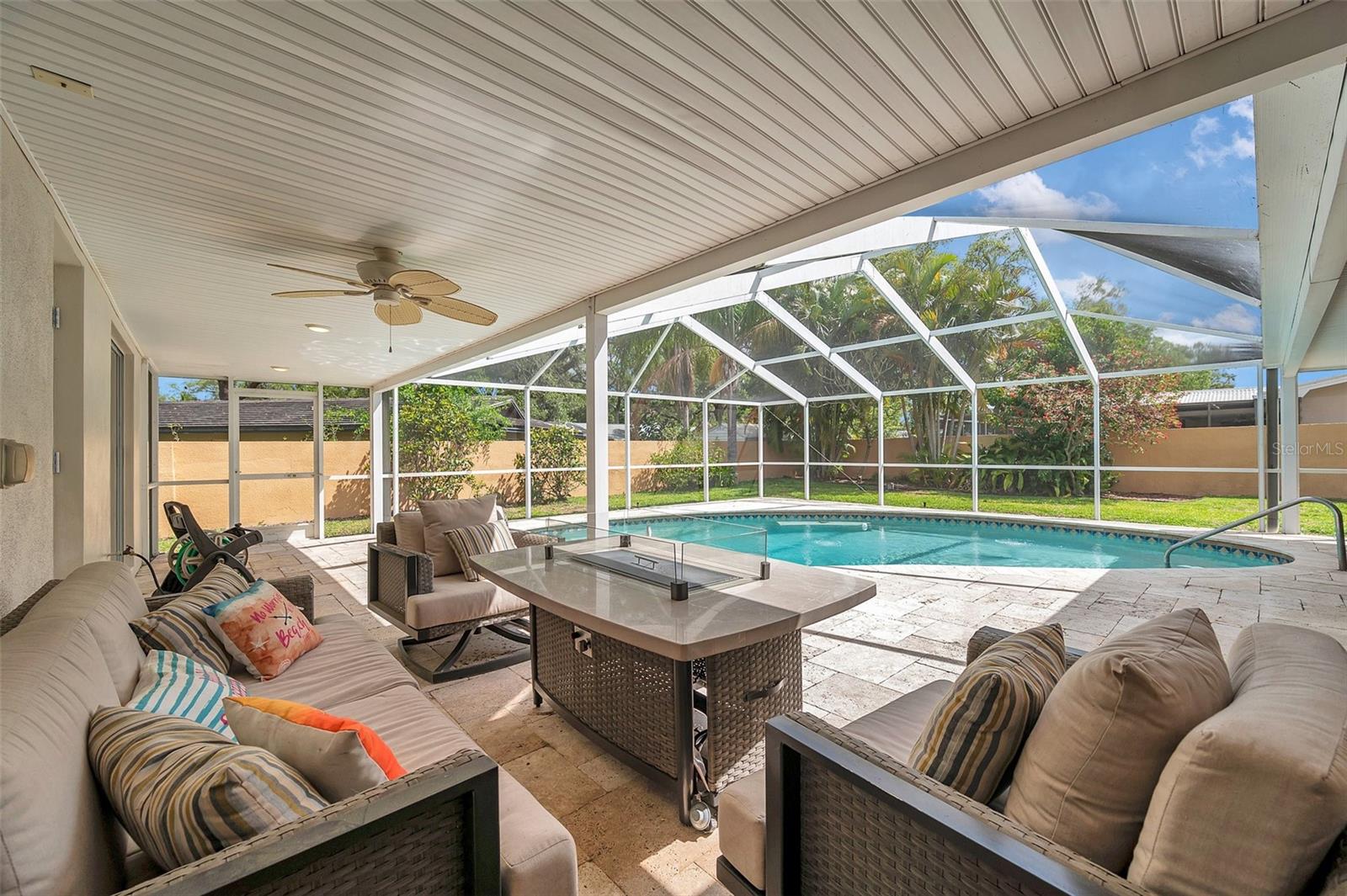2216 EL DE ORO DR, CLEARWATER, FL, 33764