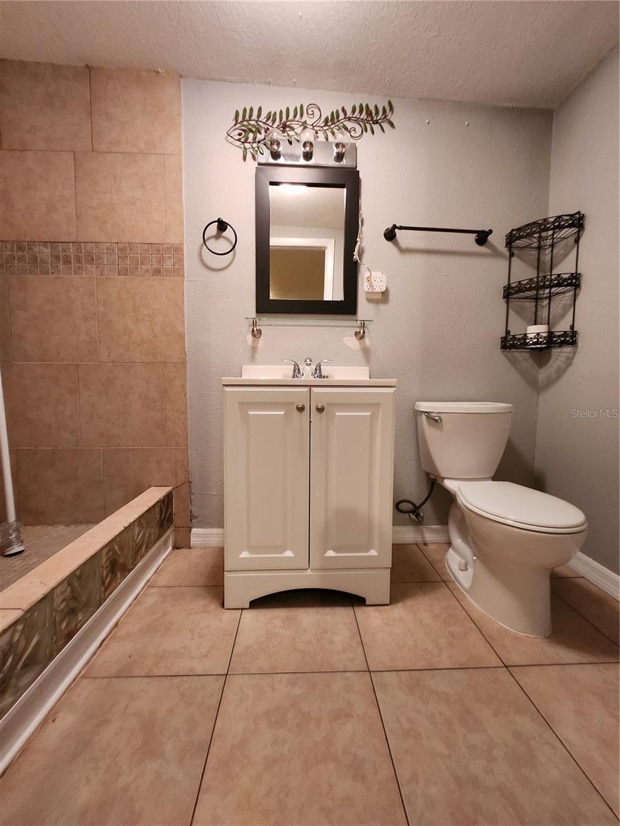 EL PORTAL, TAMPA, FL, 33604