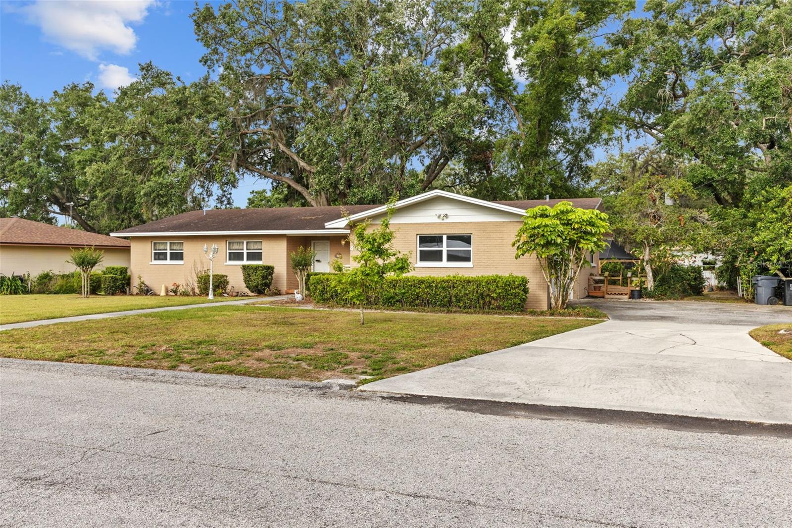 4915 WHITEOAK DR E, LAKELAND, FL, 33813