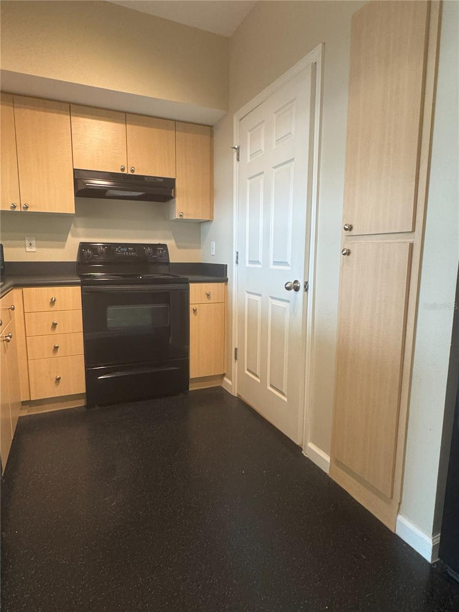 322 E CENTRAL BLVD #908, ORLANDO, FL, 32801