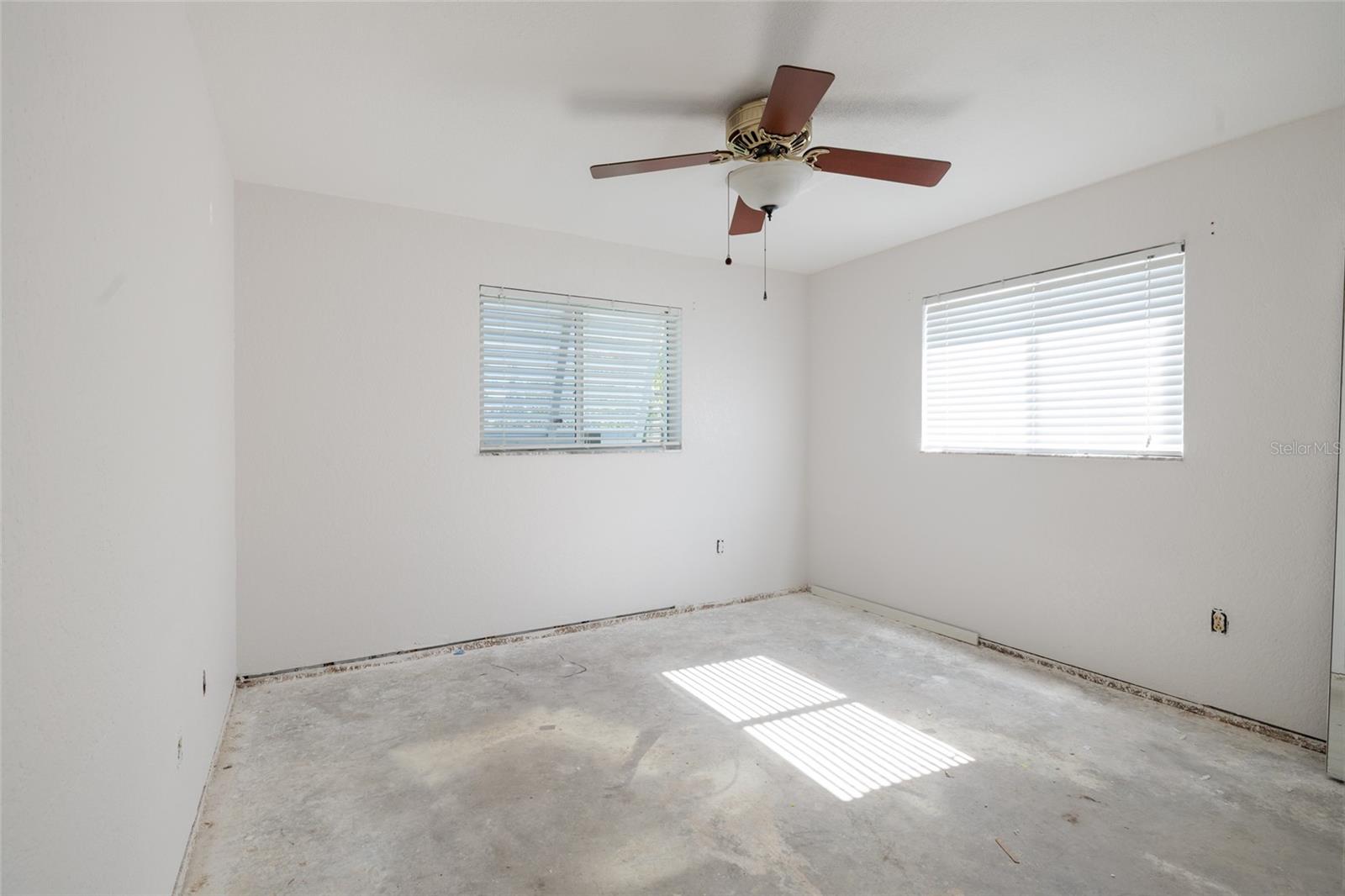 2972 E VINA DEL MAR BLVD, ST PETE BEACH, FL, 33706