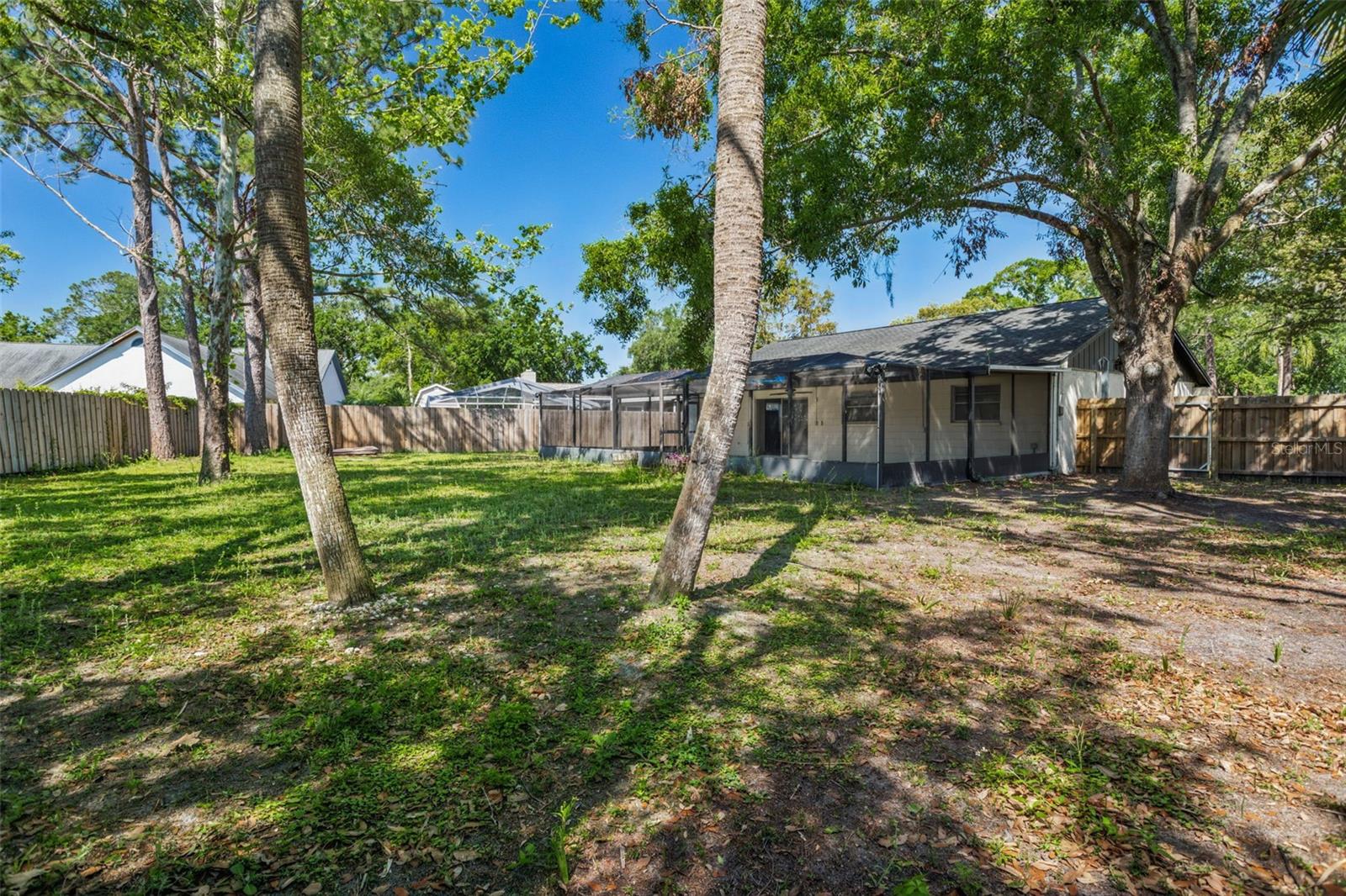 14013 BRIARDALE LN, TAMPA, FL, 33618