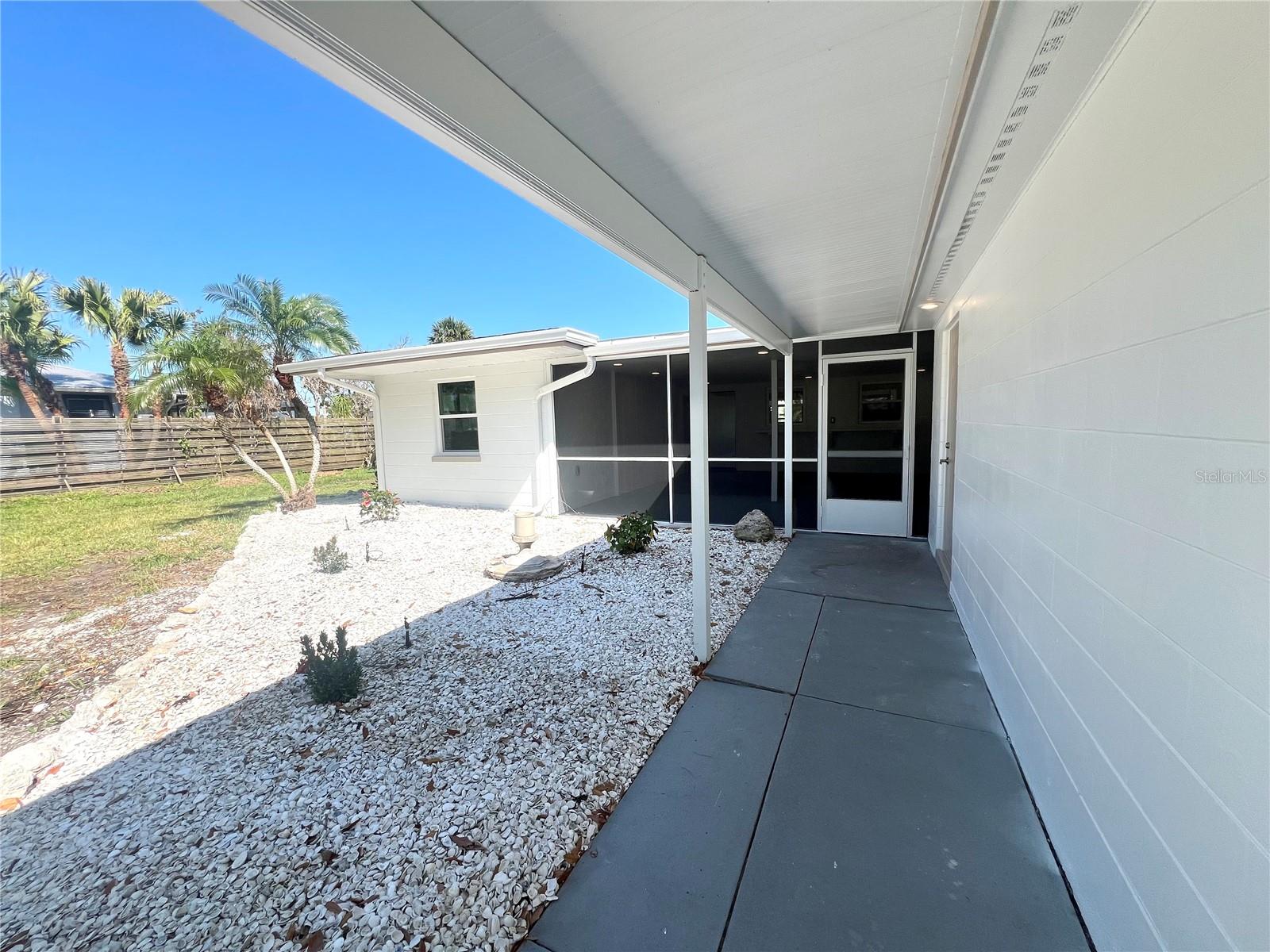 352 OAK ST, ENGLEWOOD, FL, 34223