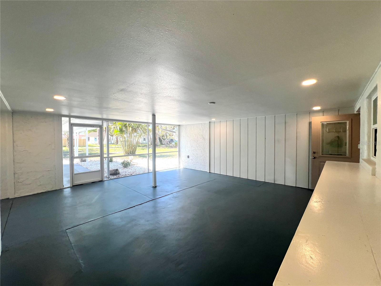 352 OAK ST, ENGLEWOOD, FL, 34223