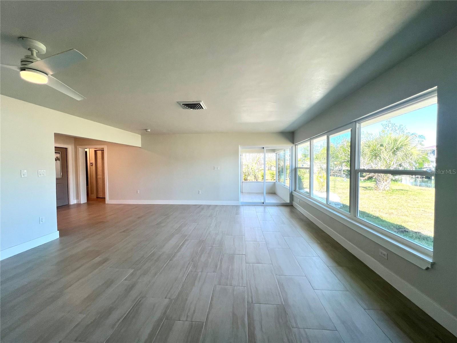 352 OAK ST, ENGLEWOOD, FL, 34223