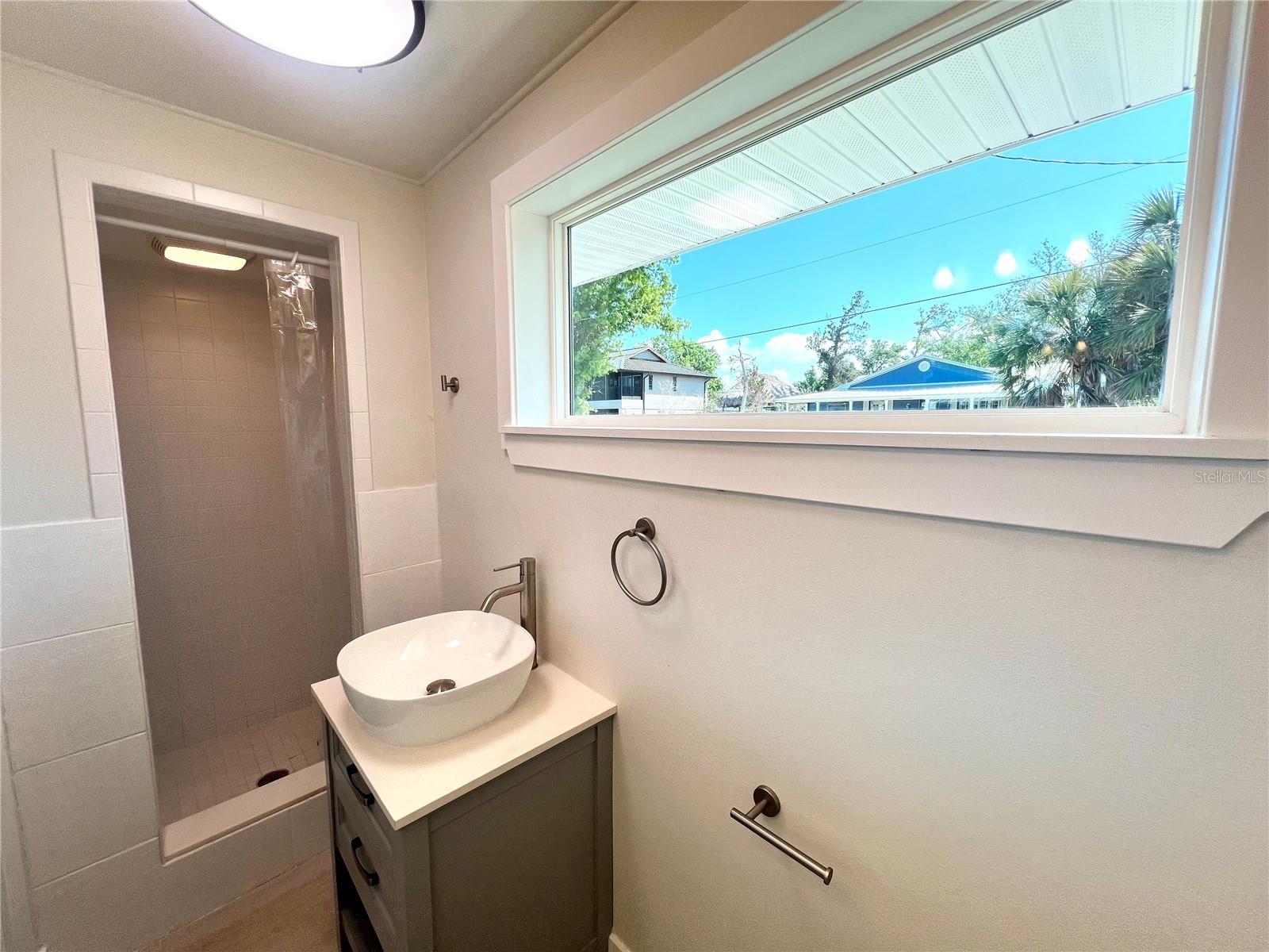 352 OAK ST, ENGLEWOOD, FL, 34223