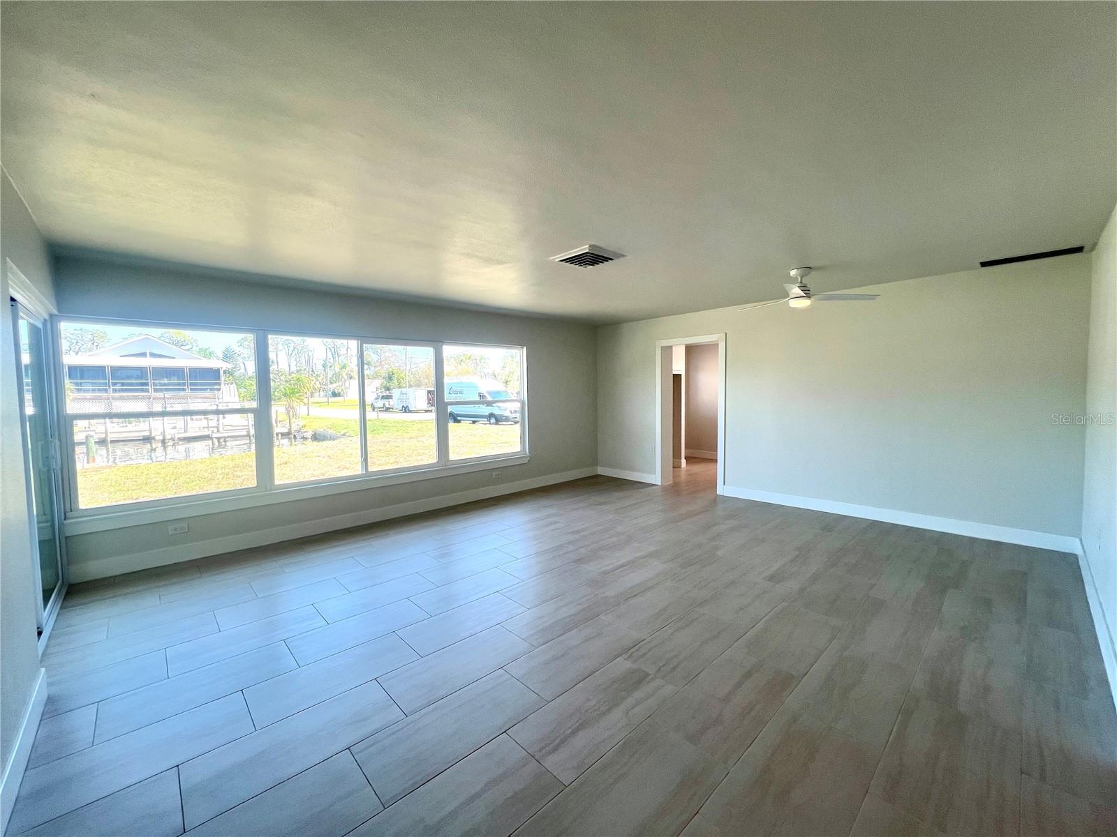 352 OAK ST, ENGLEWOOD, FL, 34223