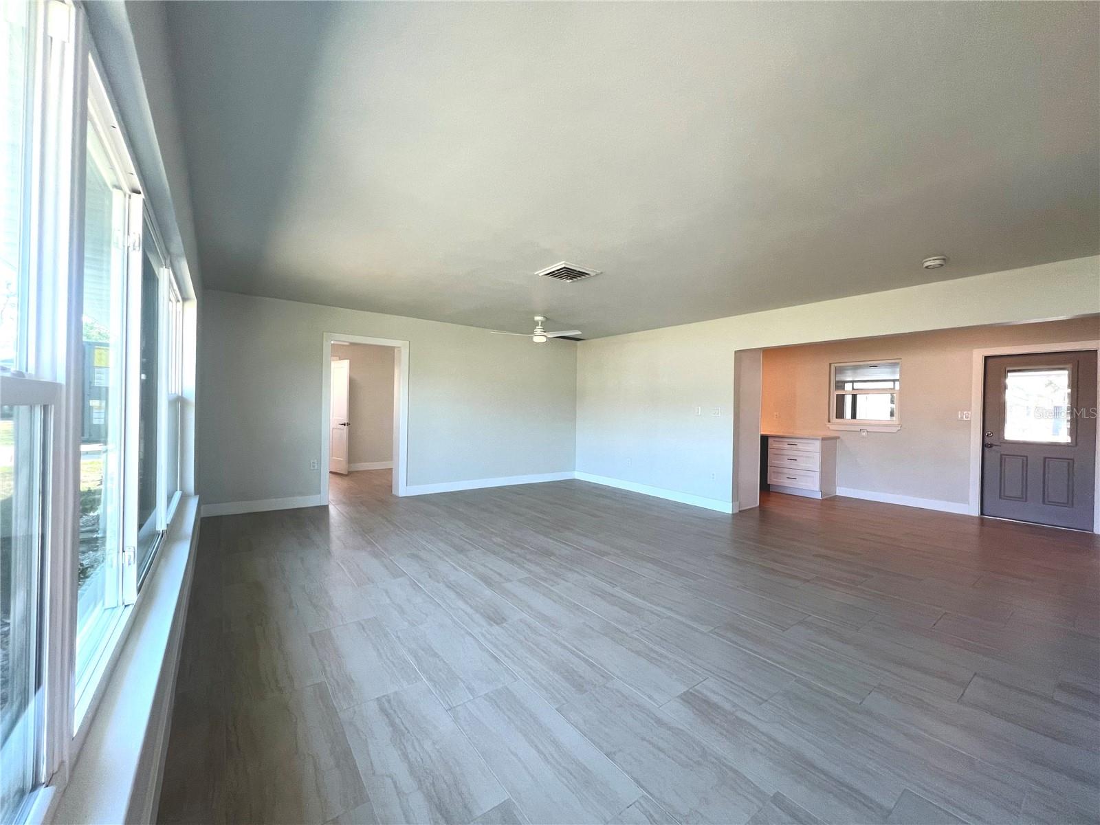 352 OAK ST, ENGLEWOOD, FL, 34223