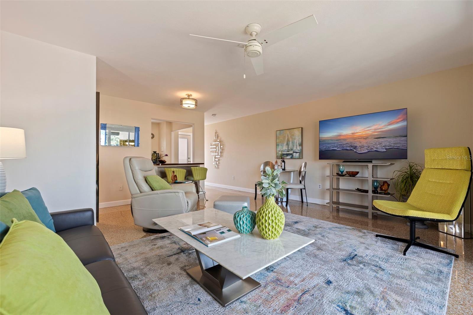750 BURLINGTON AVE N #4L, ST PETERSBURG, FL, 33701