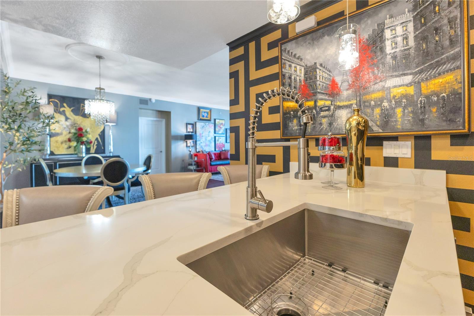 100 S EOLA DR #1102, ORLANDO, FL, 32801