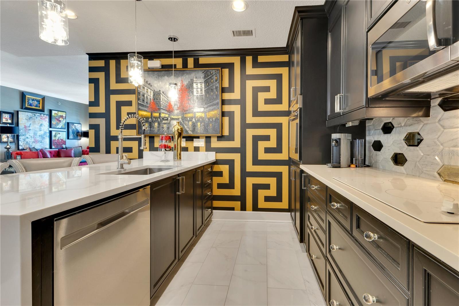 100 S EOLA DR #1102, ORLANDO, FL, 32801