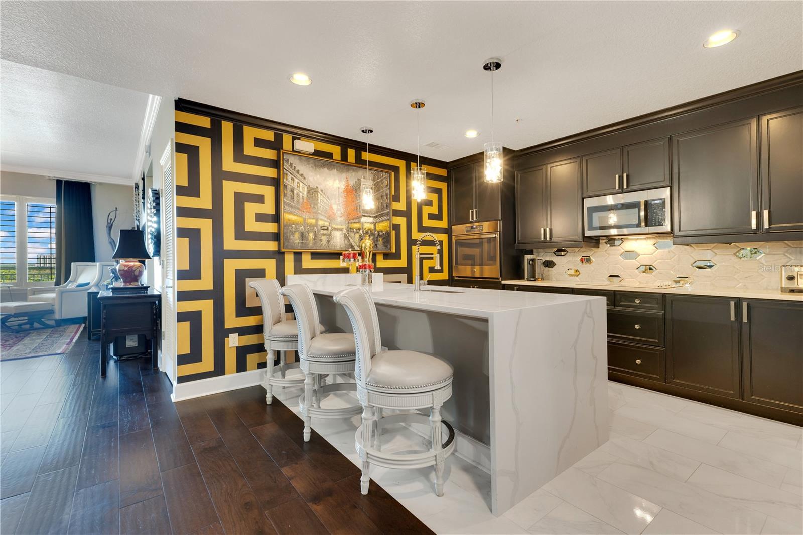 100 S EOLA DR #1102, ORLANDO, FL, 32801