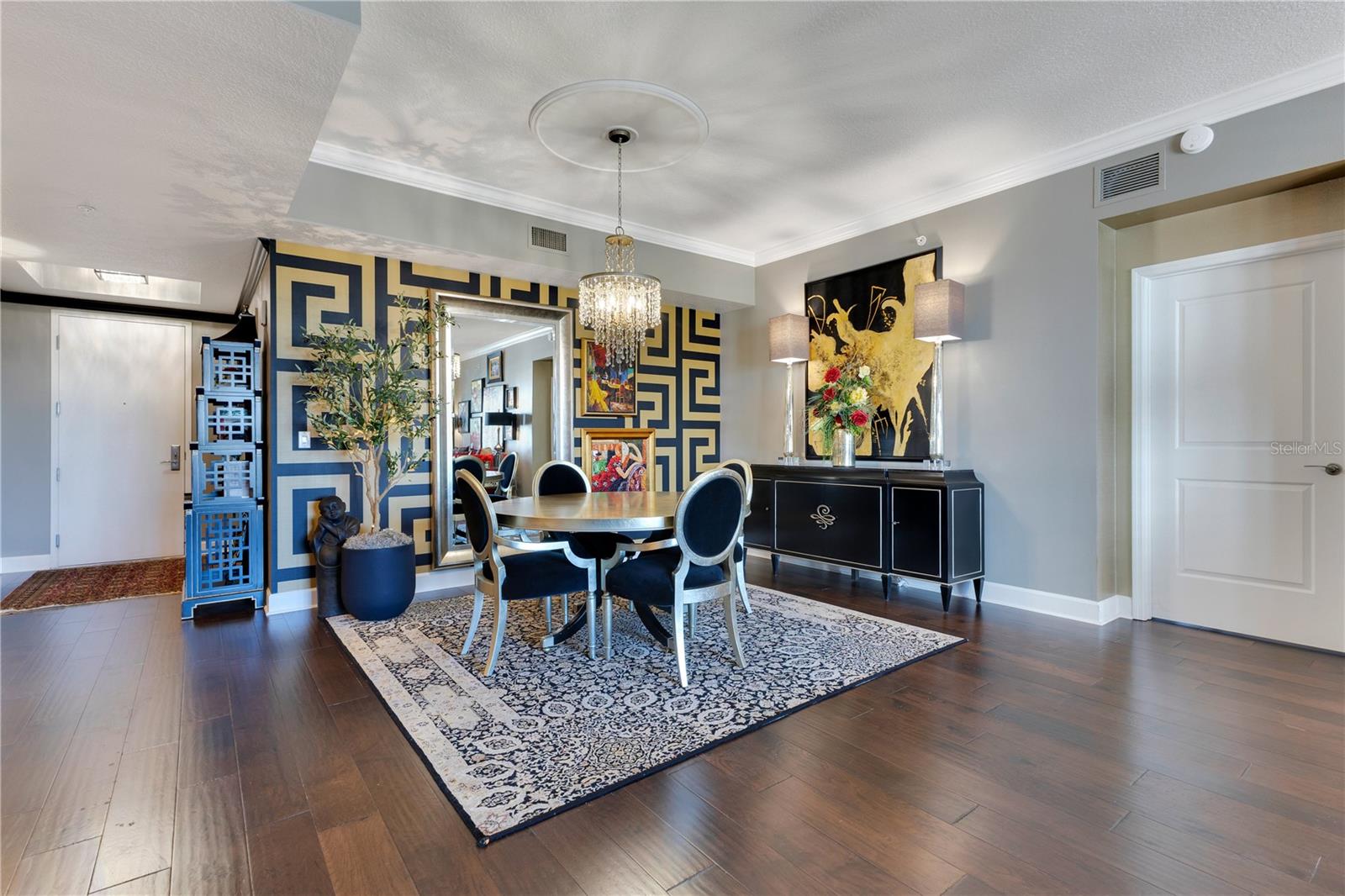 100 S EOLA DR #1102, ORLANDO, FL, 32801