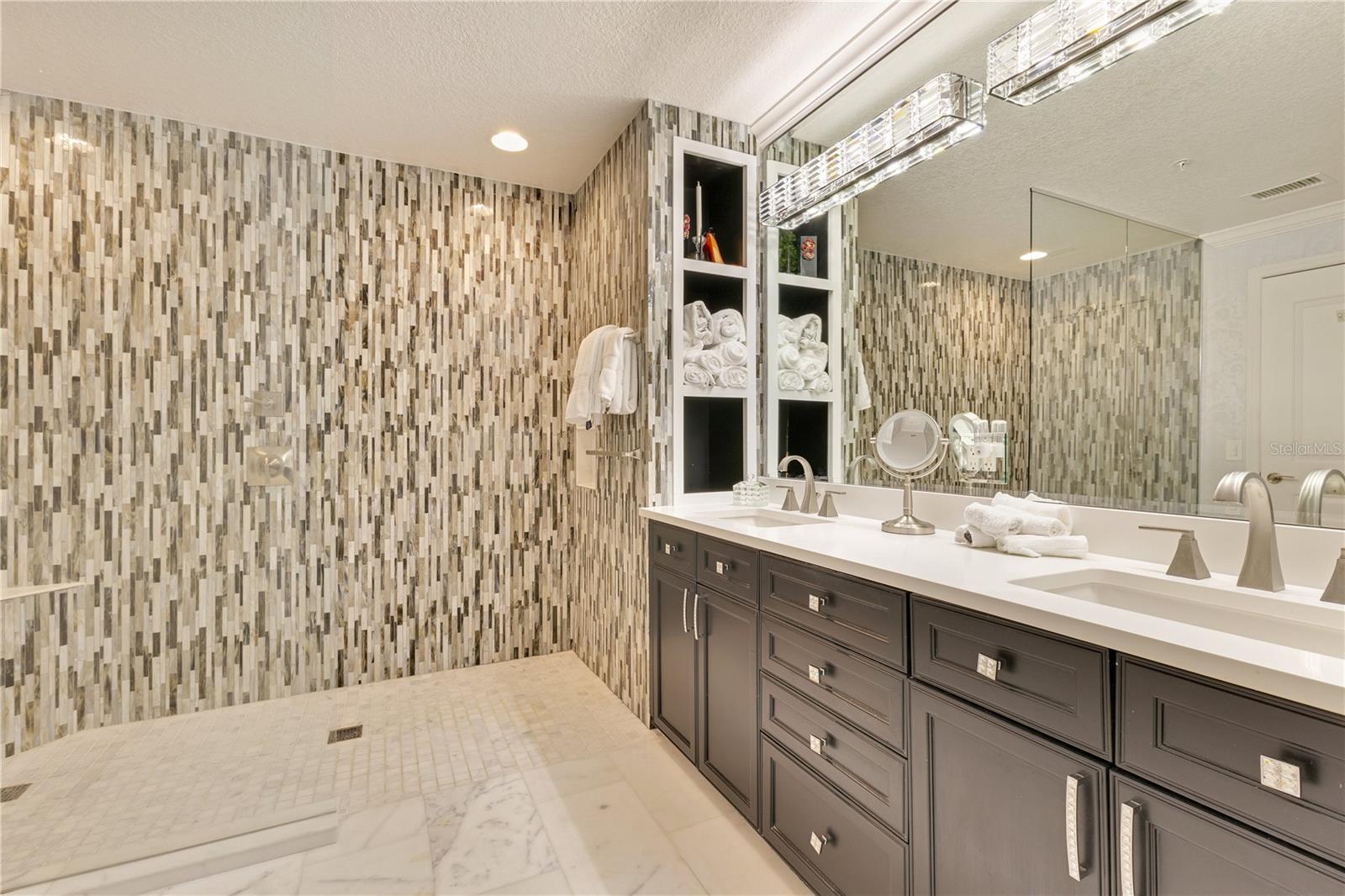 100 S EOLA DR #1102, ORLANDO, FL, 32801