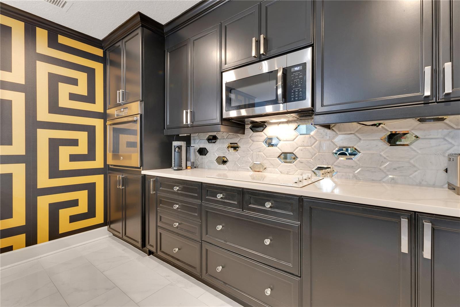 100 S EOLA DR #1102, ORLANDO, FL, 32801