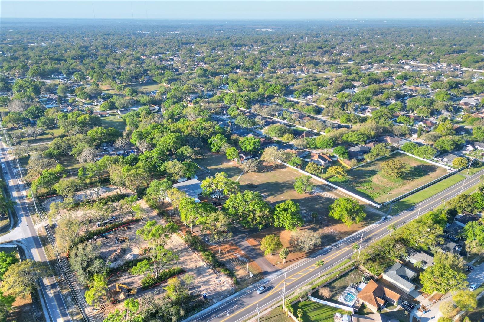 4207 E LUMSDEN RD, VALRICO, FL, 33594