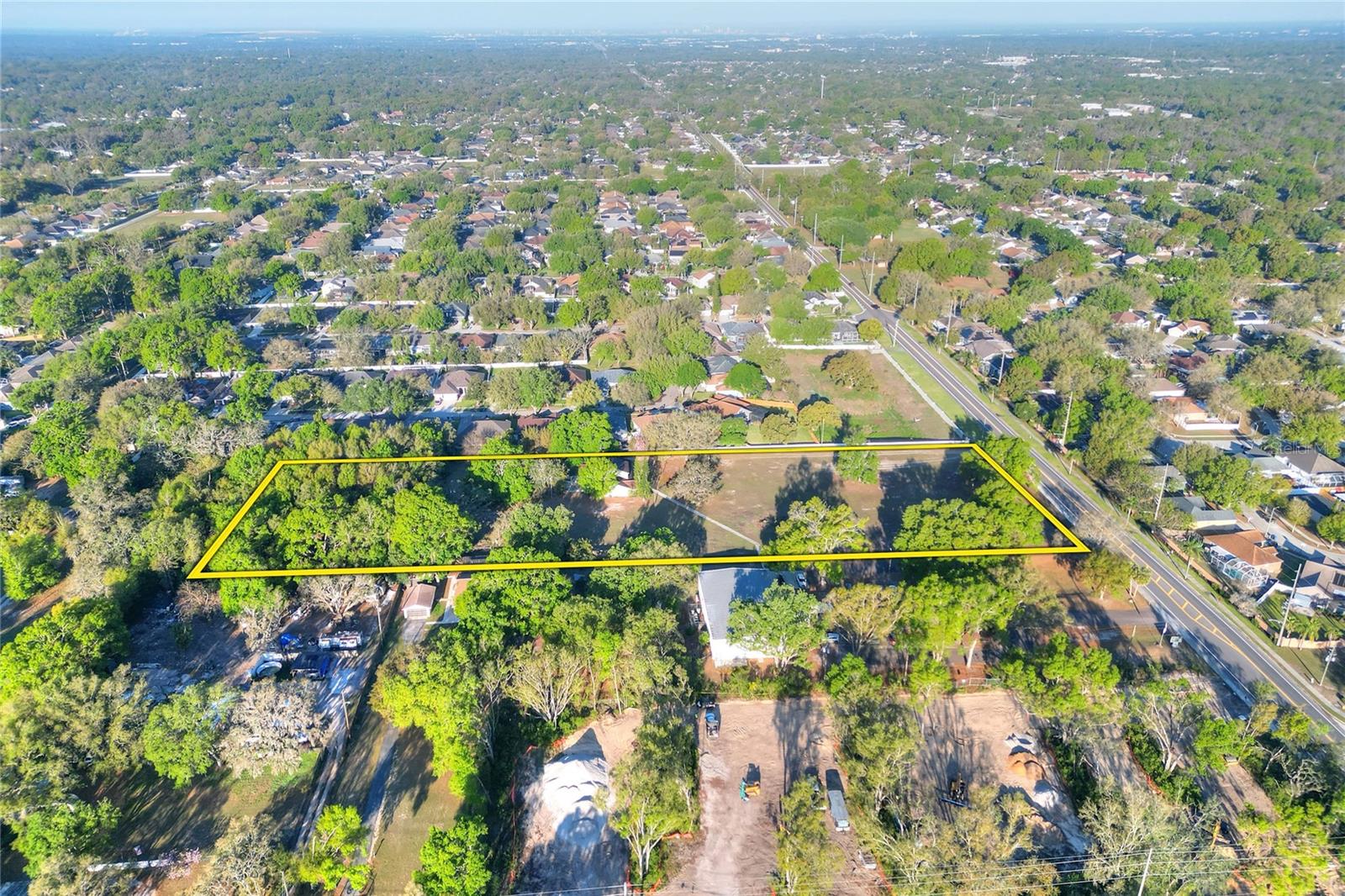 4207 E LUMSDEN RD, VALRICO, FL, 33594