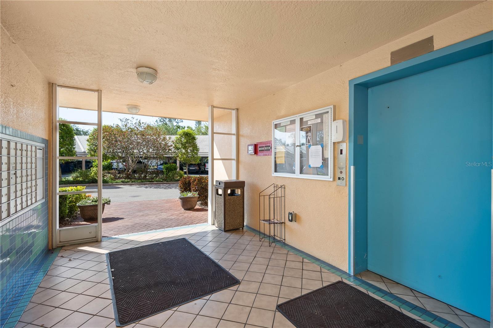 4570 PINEBROOK CIR #406, BRADENTON, FL, 34209