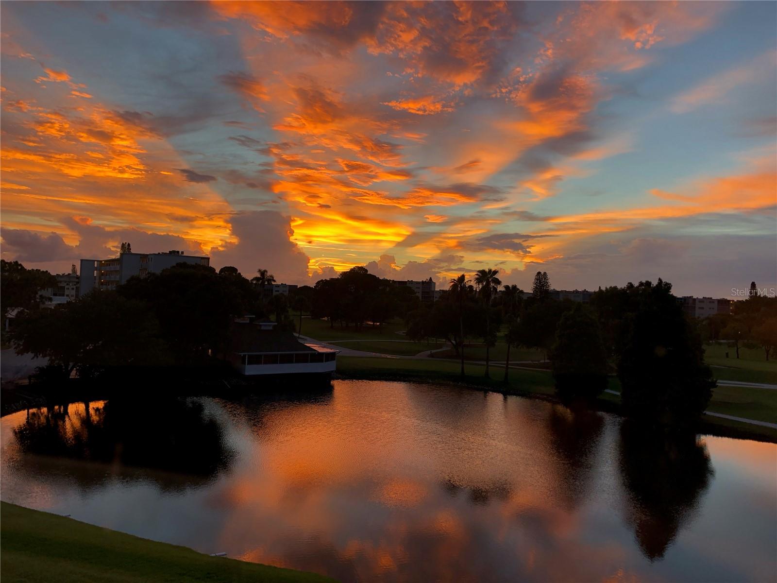 4570 PINEBROOK CIR #406, BRADENTON, FL, 34209
