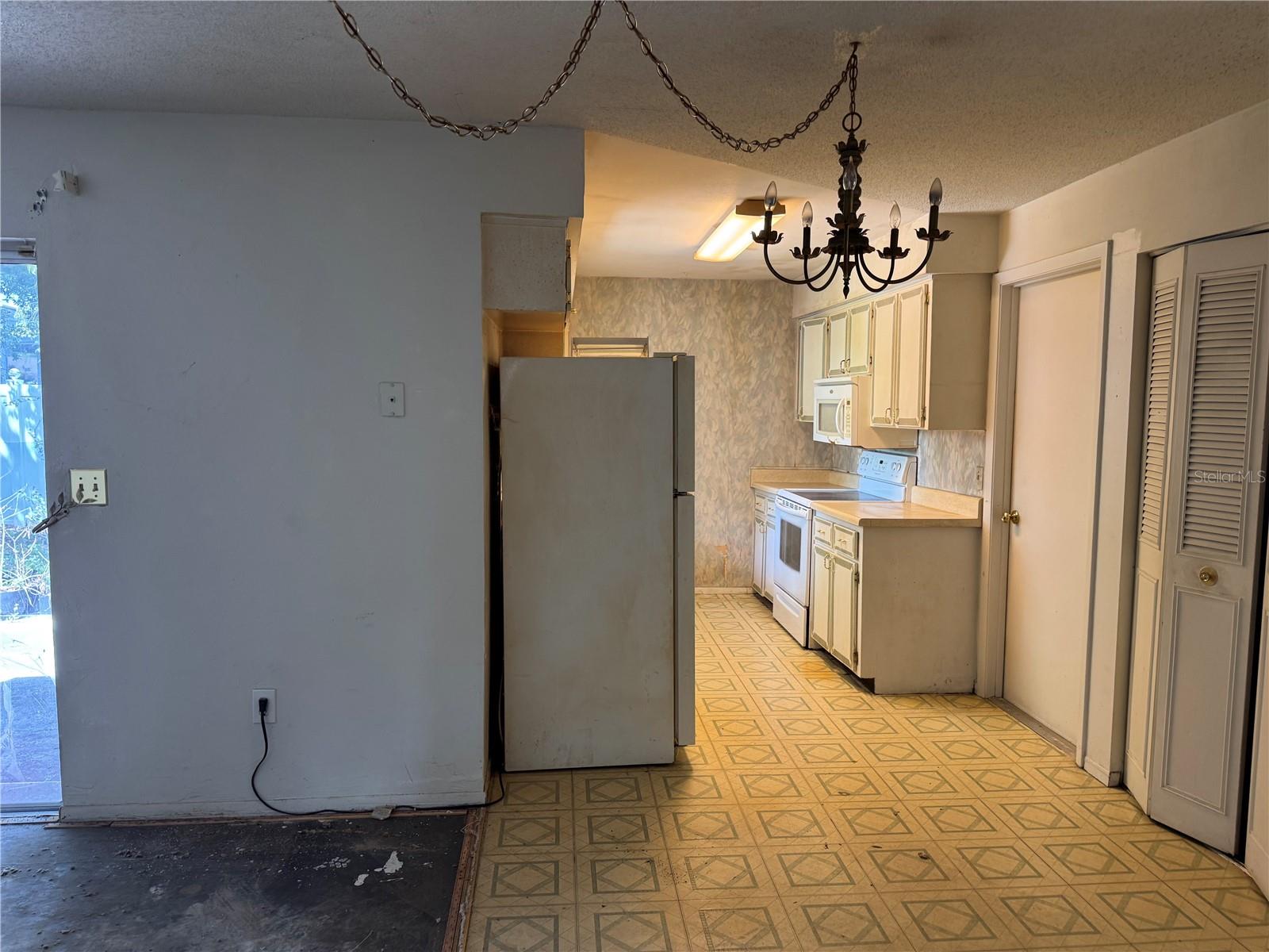 871 DARWIN DR, ALTAMONTE SPRINGS, FL, 32701