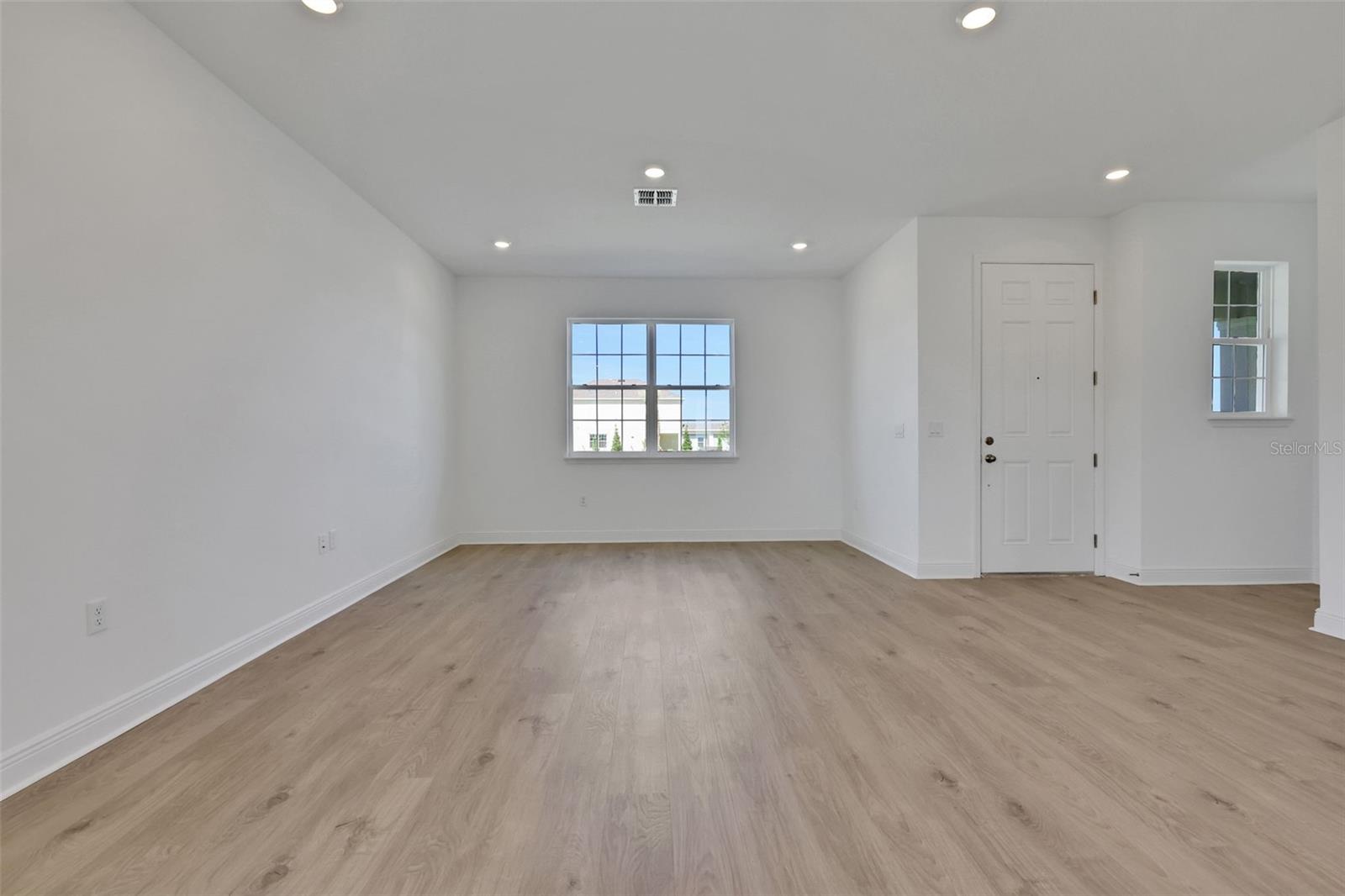 5173 WAYPOINTE BLVD, APOPKA, FL, 32712