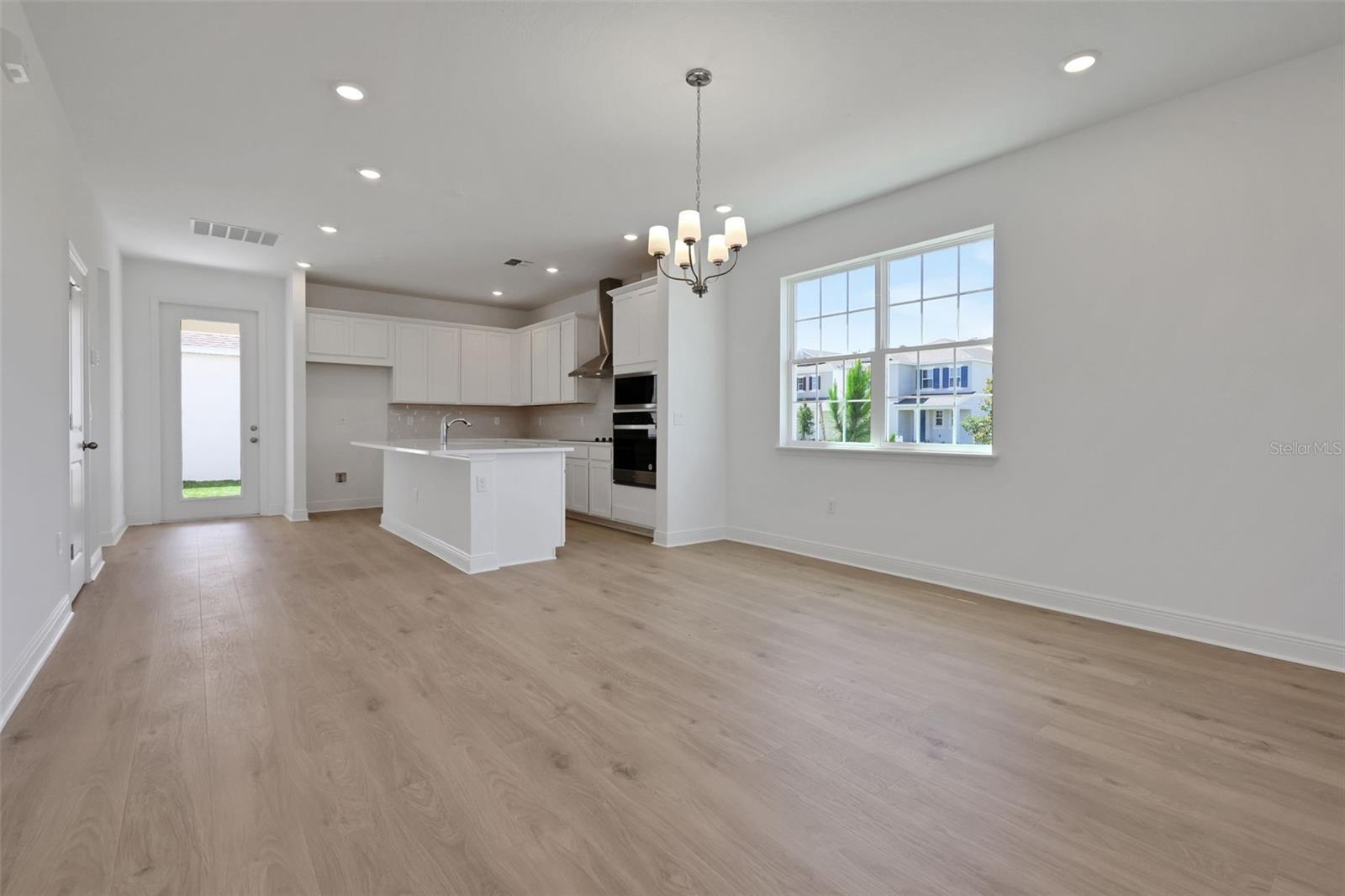 5173 WAYPOINTE BLVD, APOPKA, FL, 32712