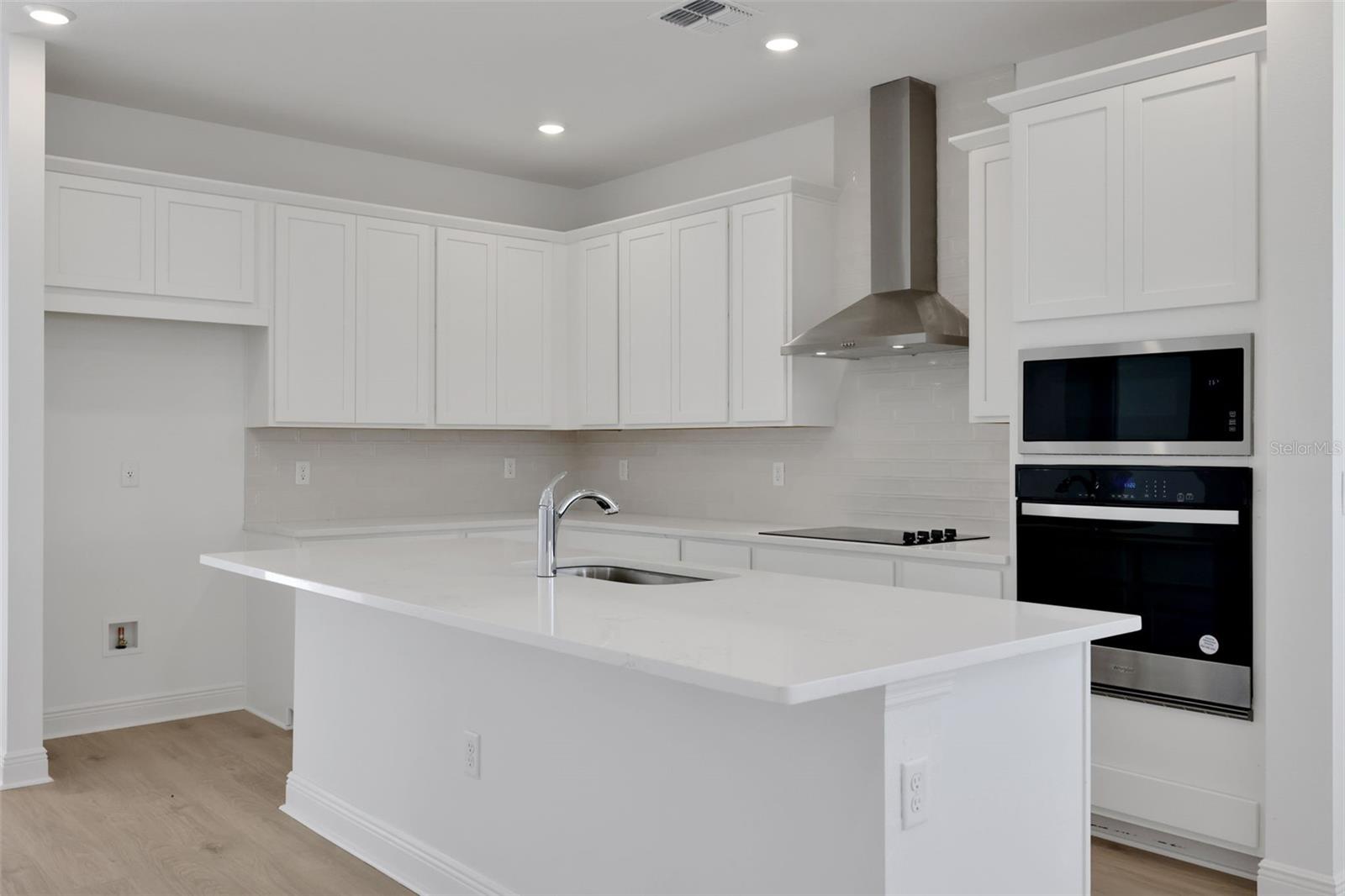 5173 WAYPOINTE BLVD, APOPKA, FL, 32712