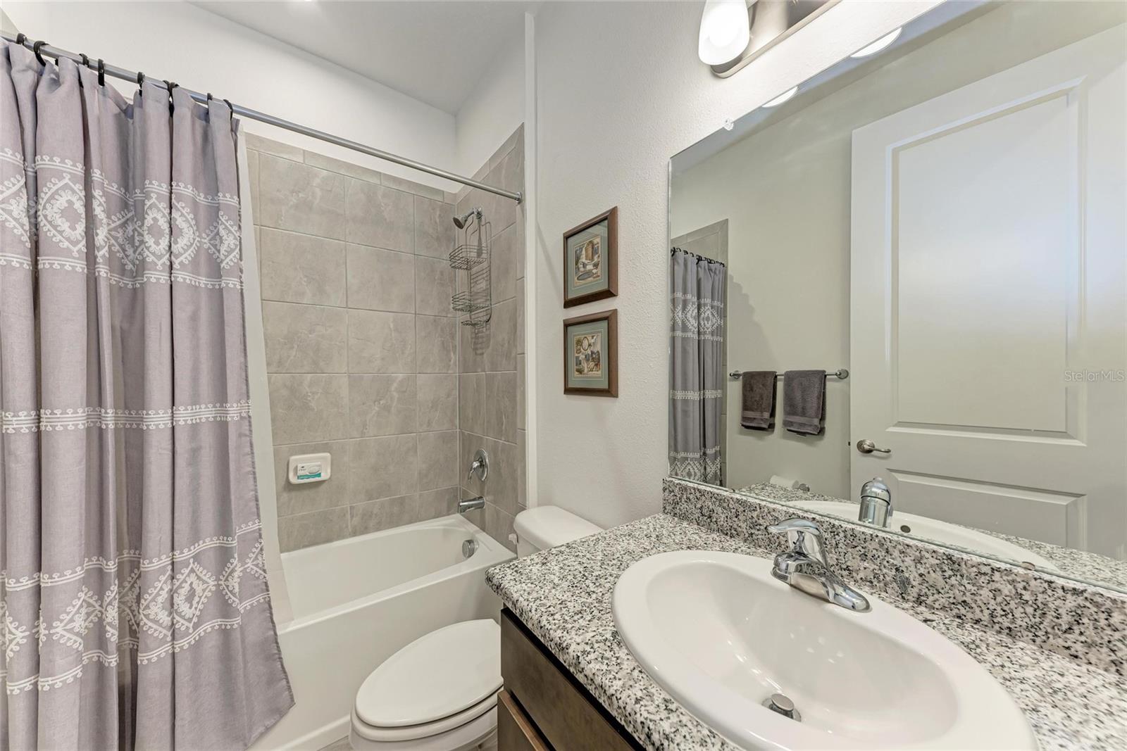 5811 CAMPINA PL, PALMETTO, FL, 34221