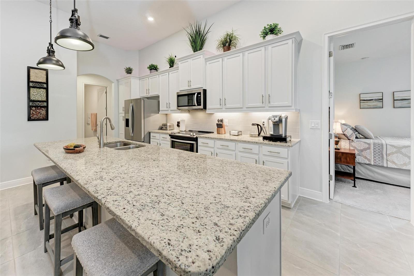 5811 CAMPINA PL, PALMETTO, FL, 34221