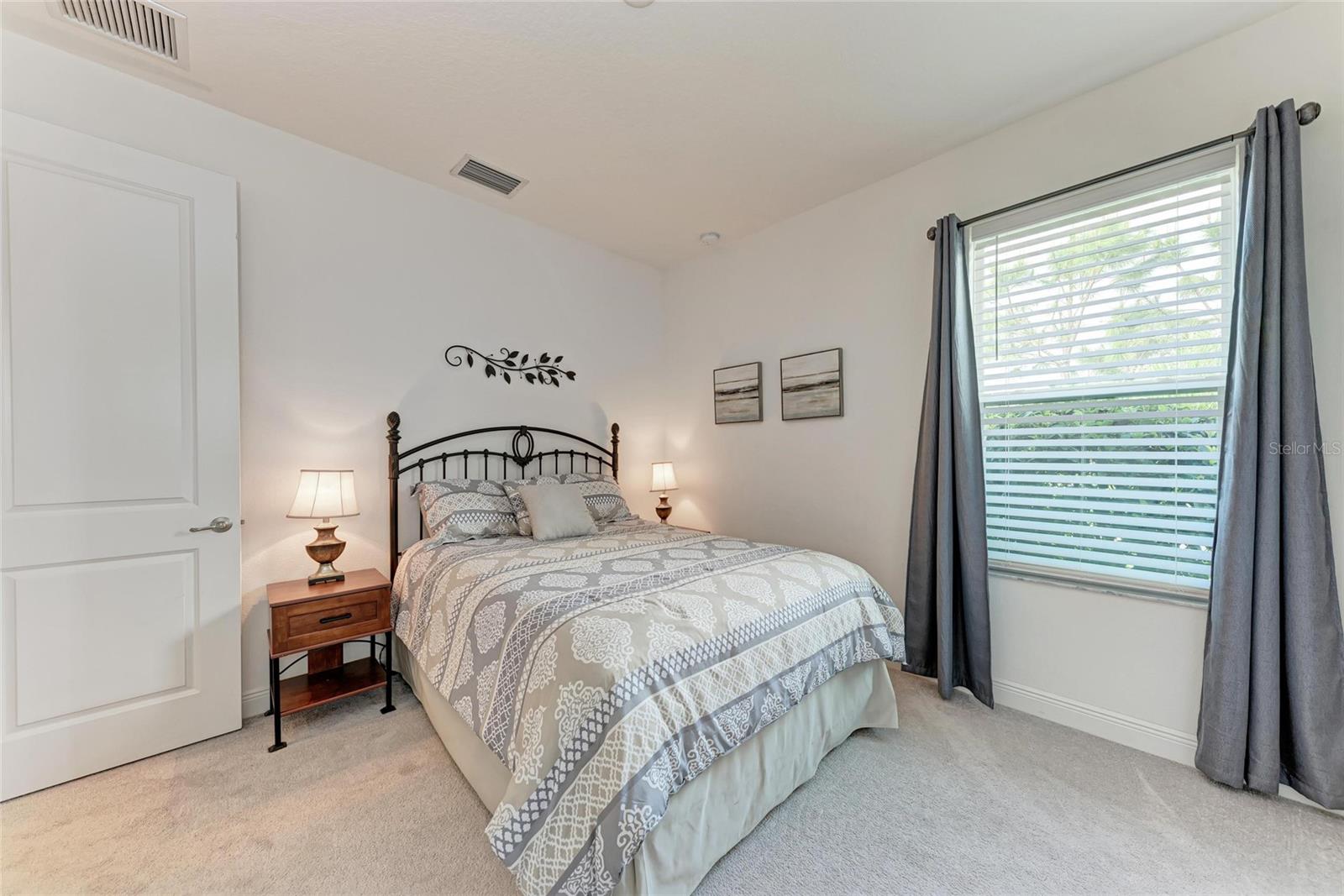 5811 CAMPINA PL, PALMETTO, FL, 34221