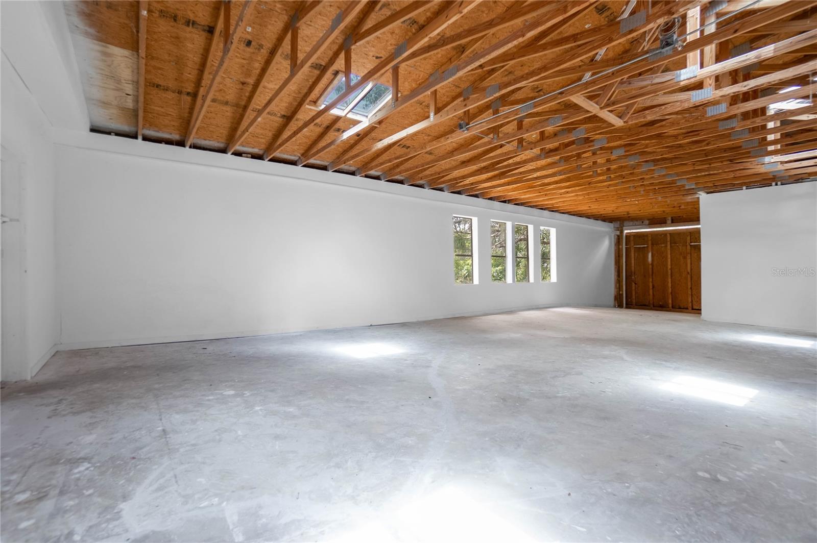 8929 E GULF TO LAKE HWY, INVERNESS, FL, 34450