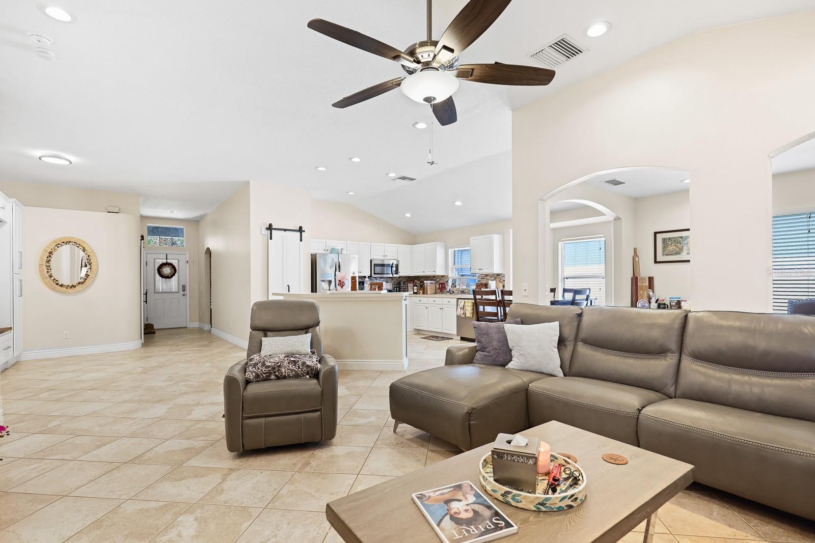 6106 GANNETSIDE PL, LITHIA, FL, 33547