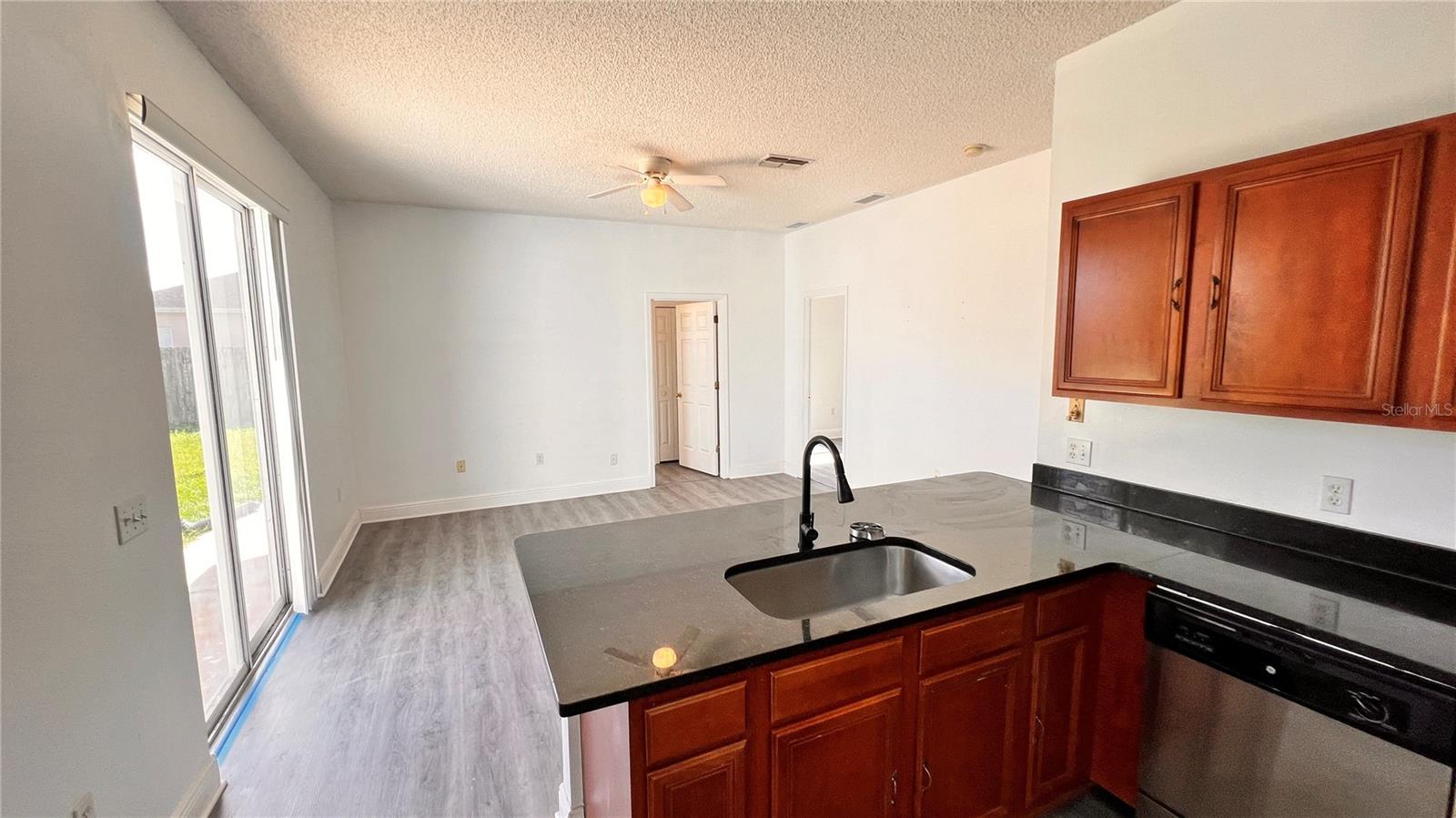 348 AYLESBURY CT, KISSIMMEE, FL, 34758