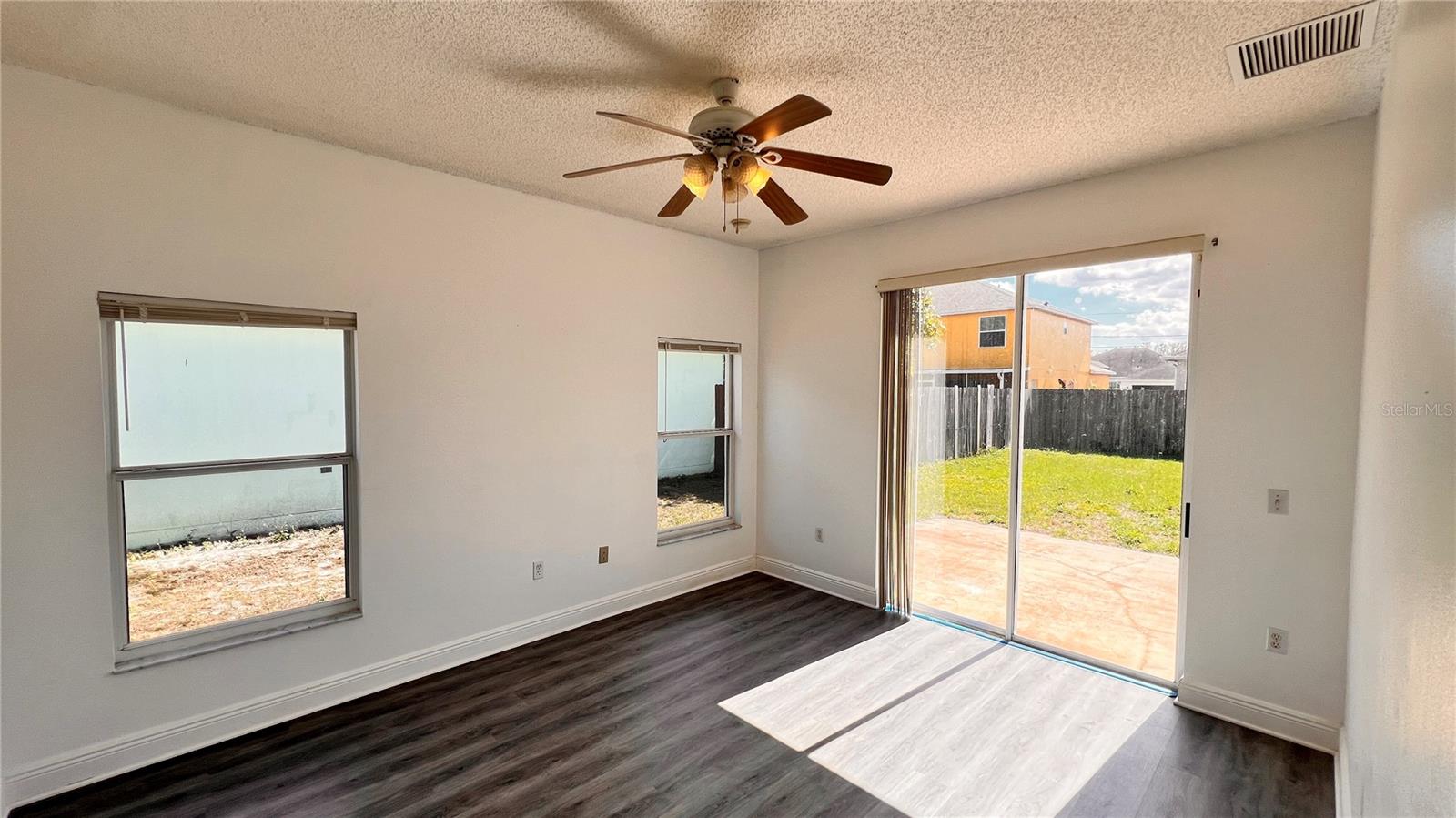 348 AYLESBURY CT, KISSIMMEE, FL, 34758