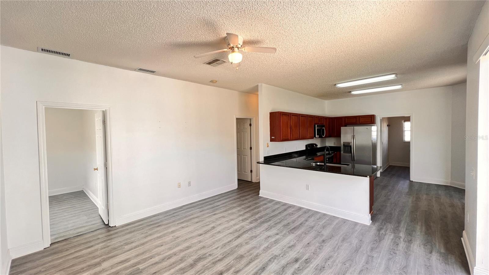 348 AYLESBURY CT, KISSIMMEE, FL, 34758