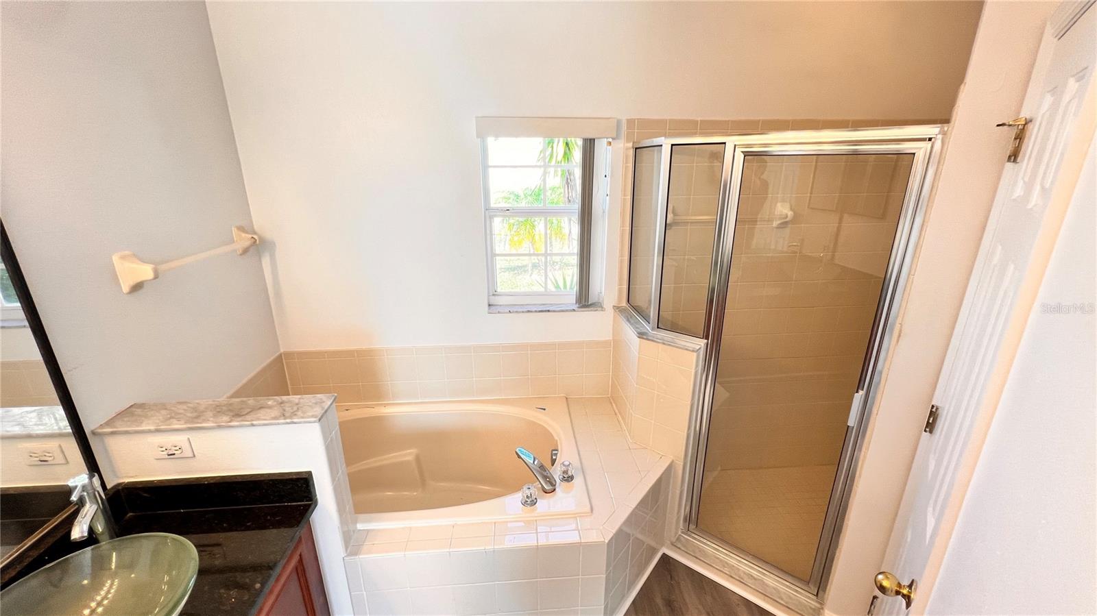 348 AYLESBURY CT, KISSIMMEE, FL, 34758