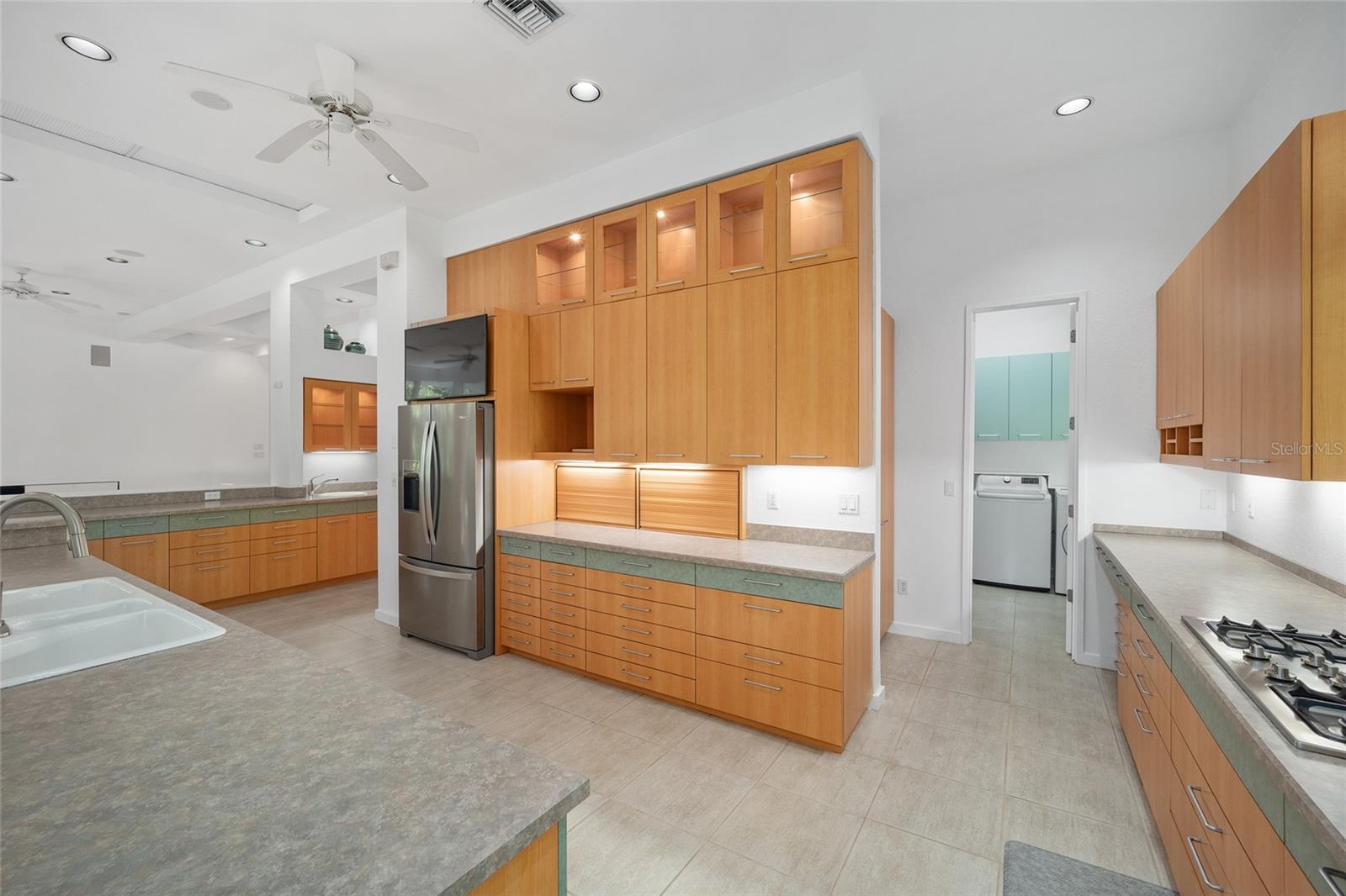3200 NW 21ST AVE, GAINESVILLE, FL, 32605