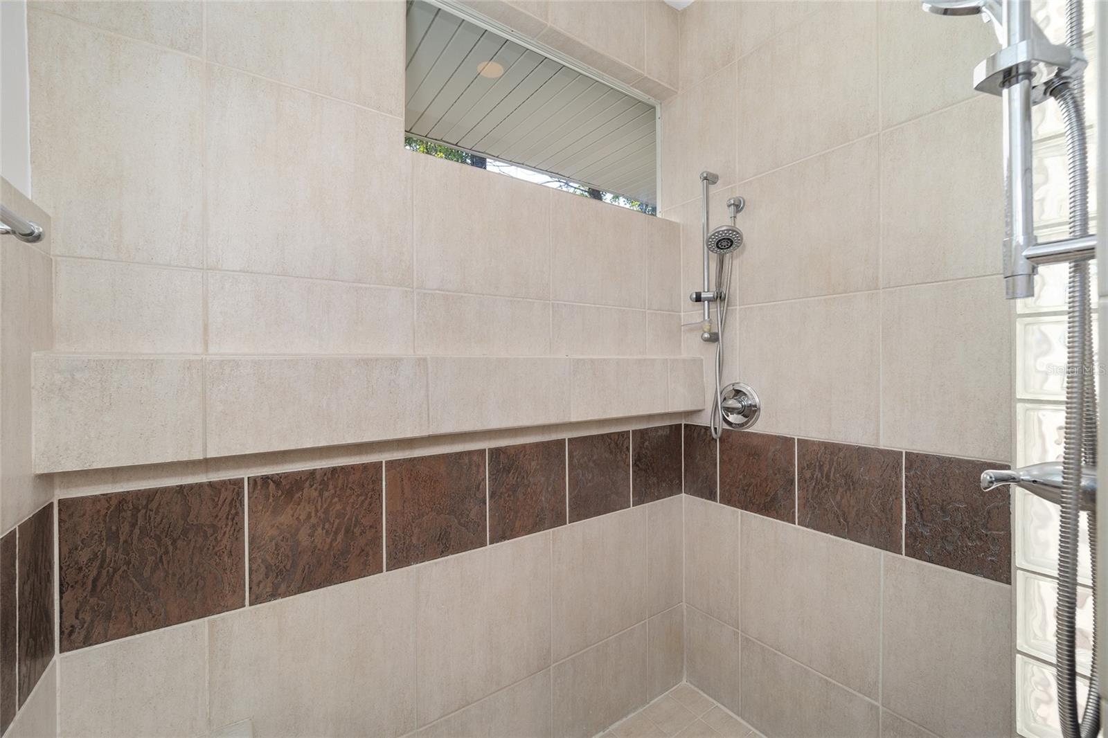 3200 NW 21ST AVE, GAINESVILLE, FL, 32605