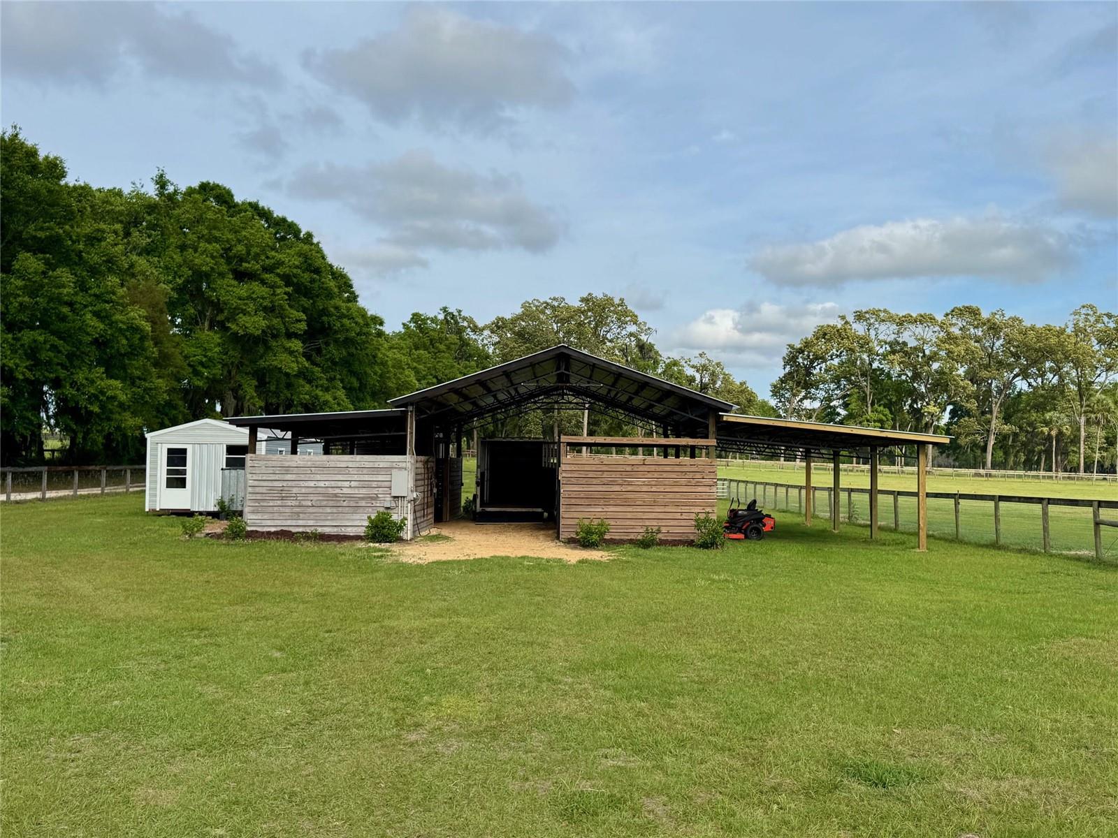 5637 NW 165TH ST, REDDICK, FL, 32686