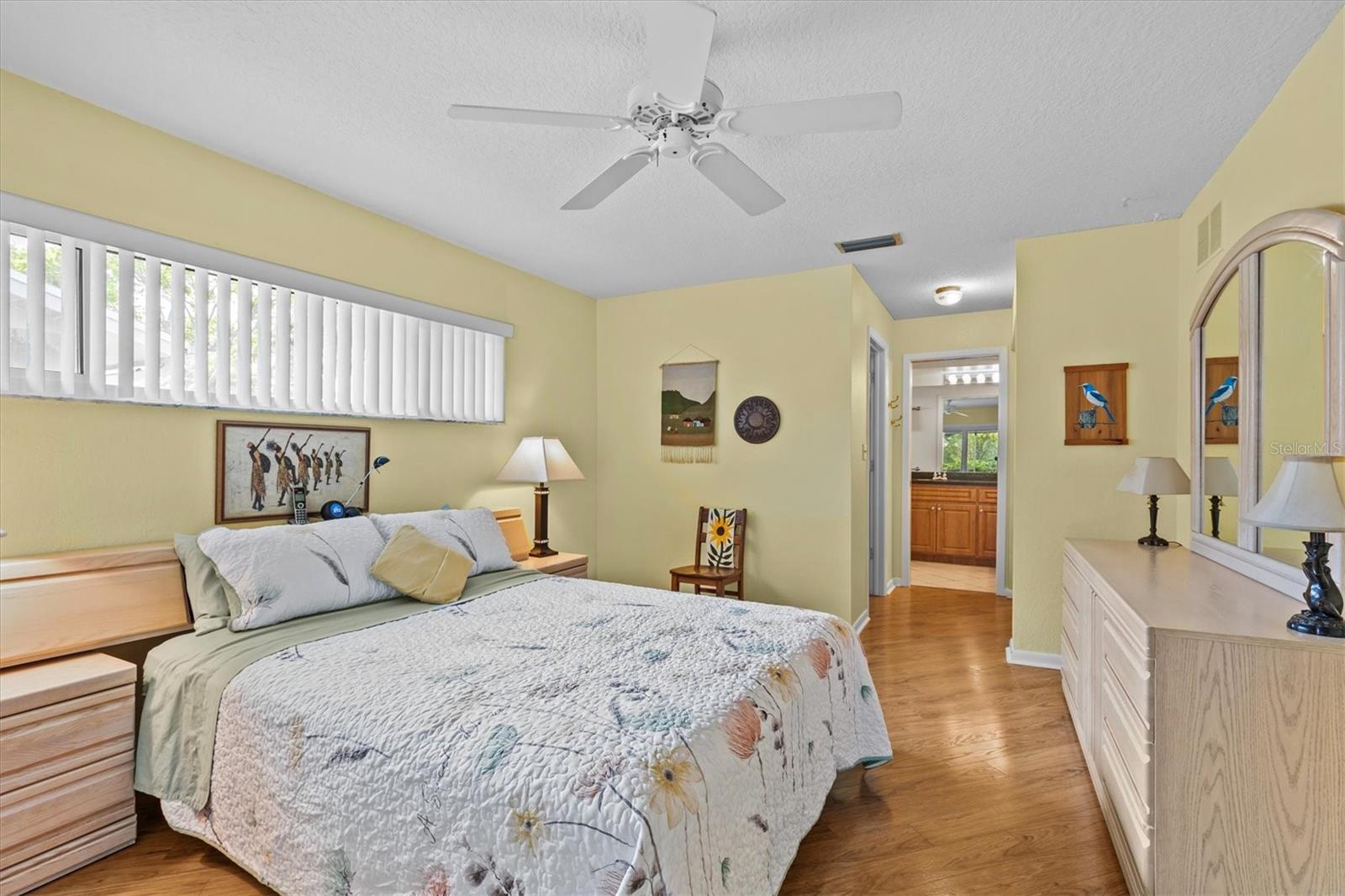 11353 TRADEWINDS BLVD, LARGO, FL, 33773
