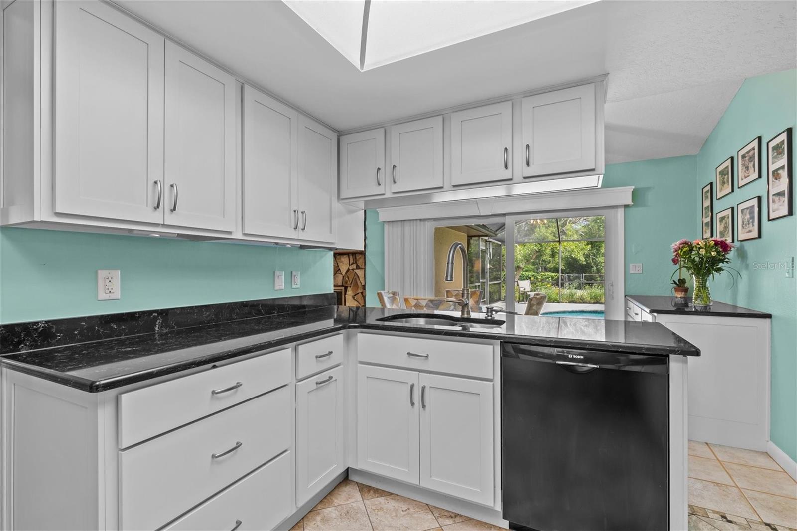 11353 TRADEWINDS BLVD, LARGO, FL, 33773