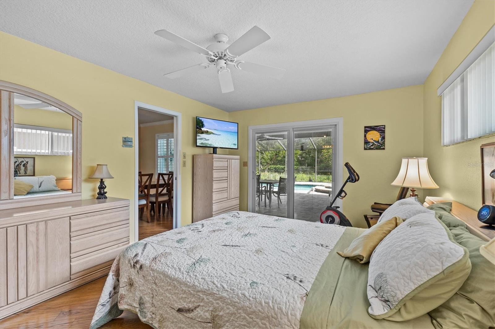 11353 TRADEWINDS BLVD, LARGO, FL, 33773