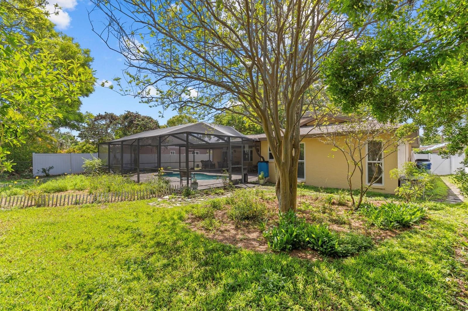 11353 TRADEWINDS BLVD, LARGO, FL, 33773