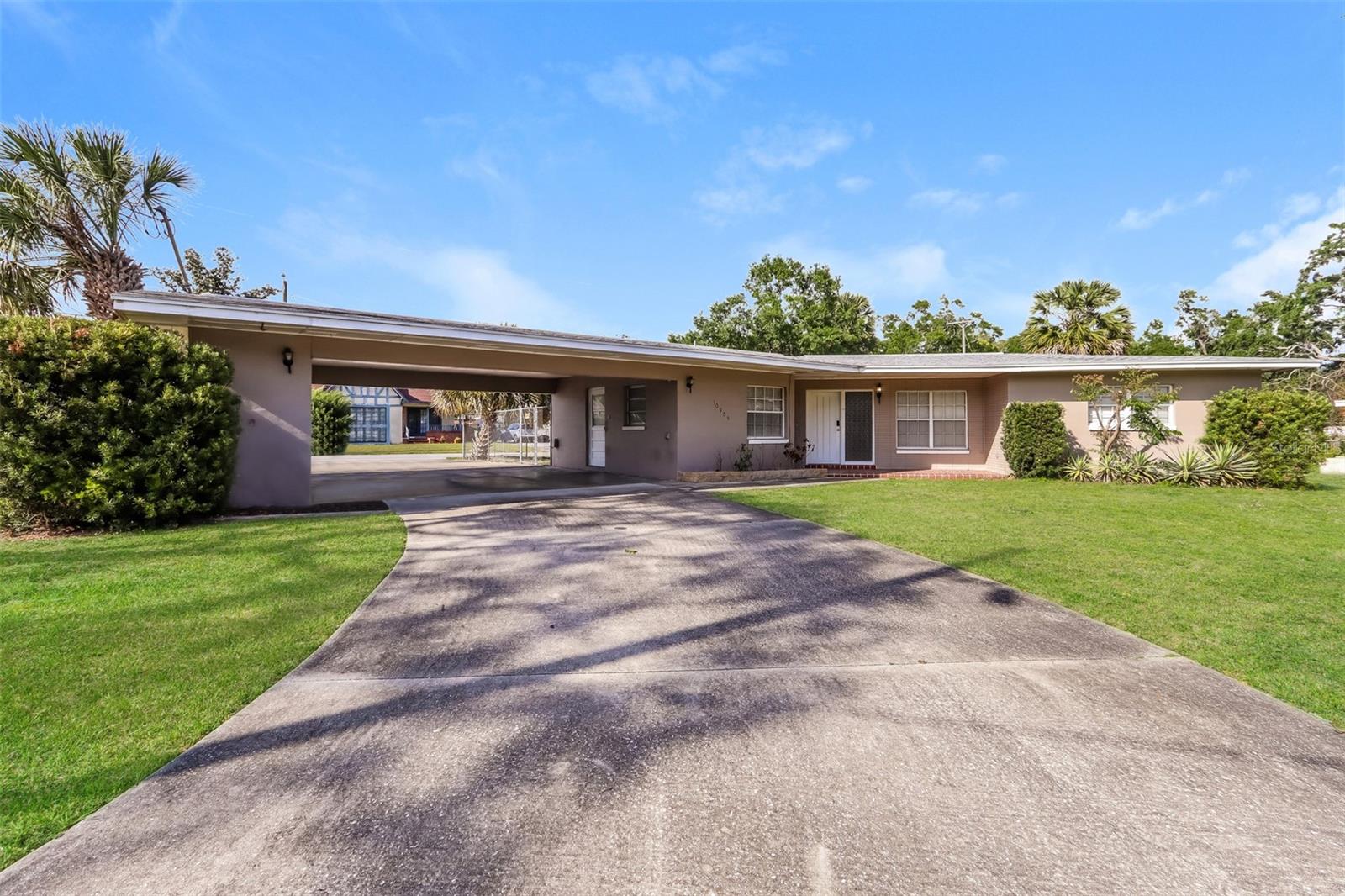 10909 W ELBOW DR, TAMPA, FL, 33612