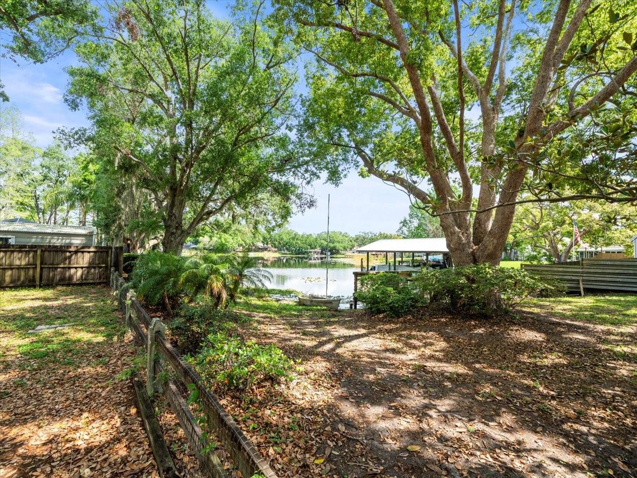 13556 LAKE MAGDALENE DR, TAMPA, FL, 33613
