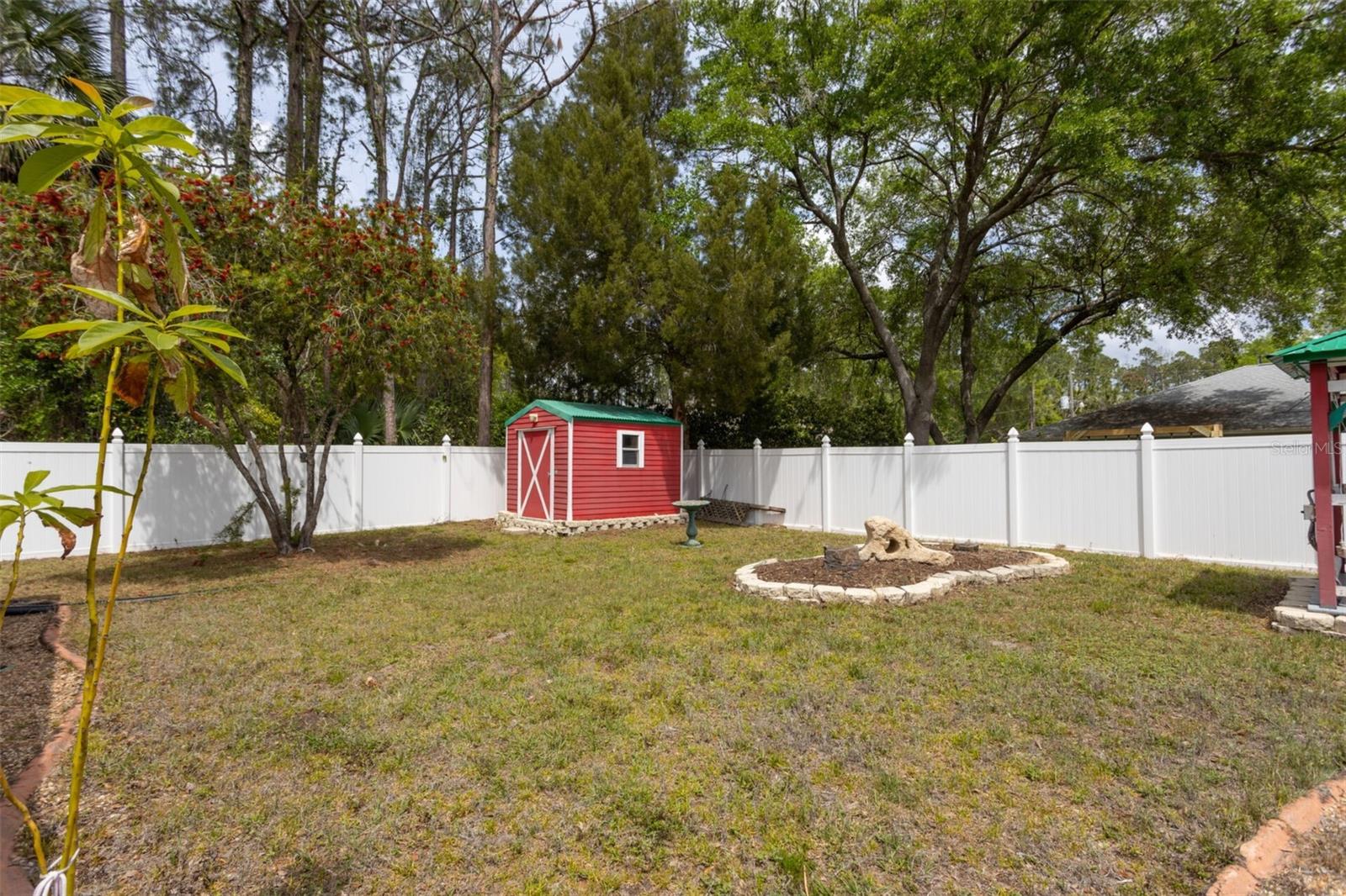 8 LLOWICK CT, PALM COAST, FL, 32164