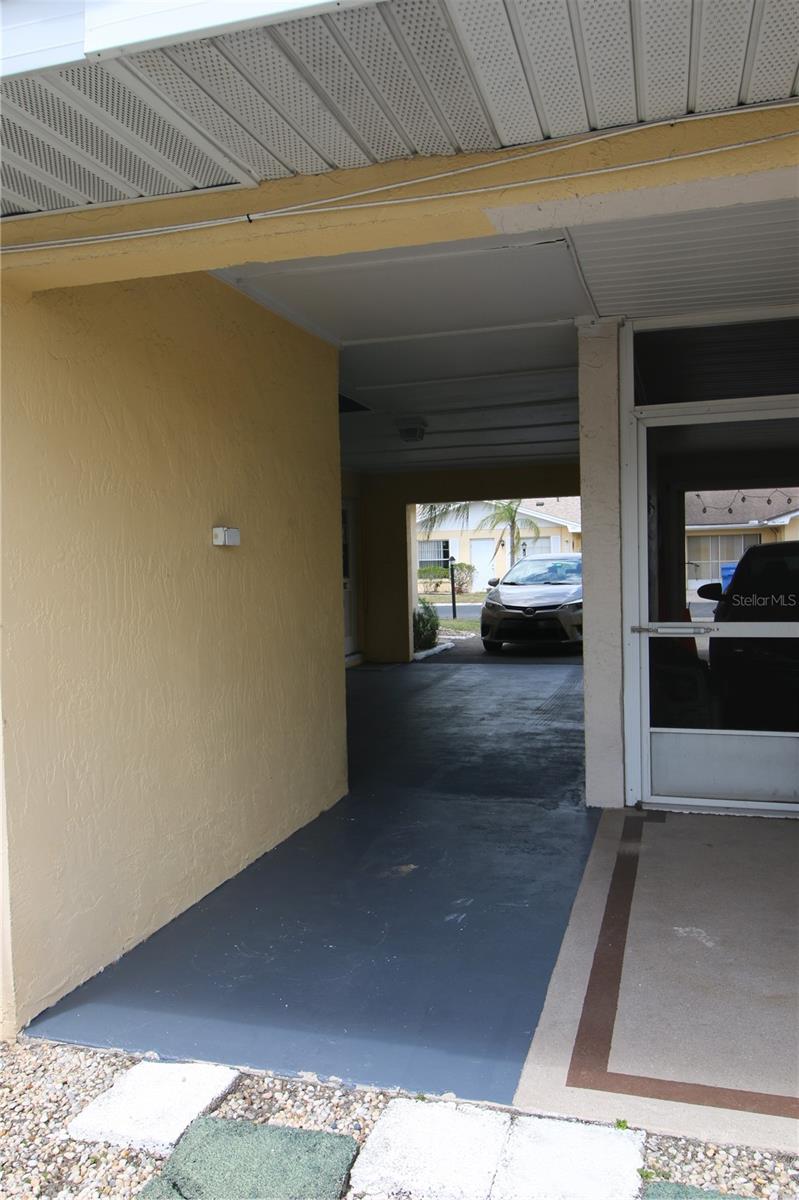 1012 WARWICK CT, SUN CITY CENTER, FL, 33573